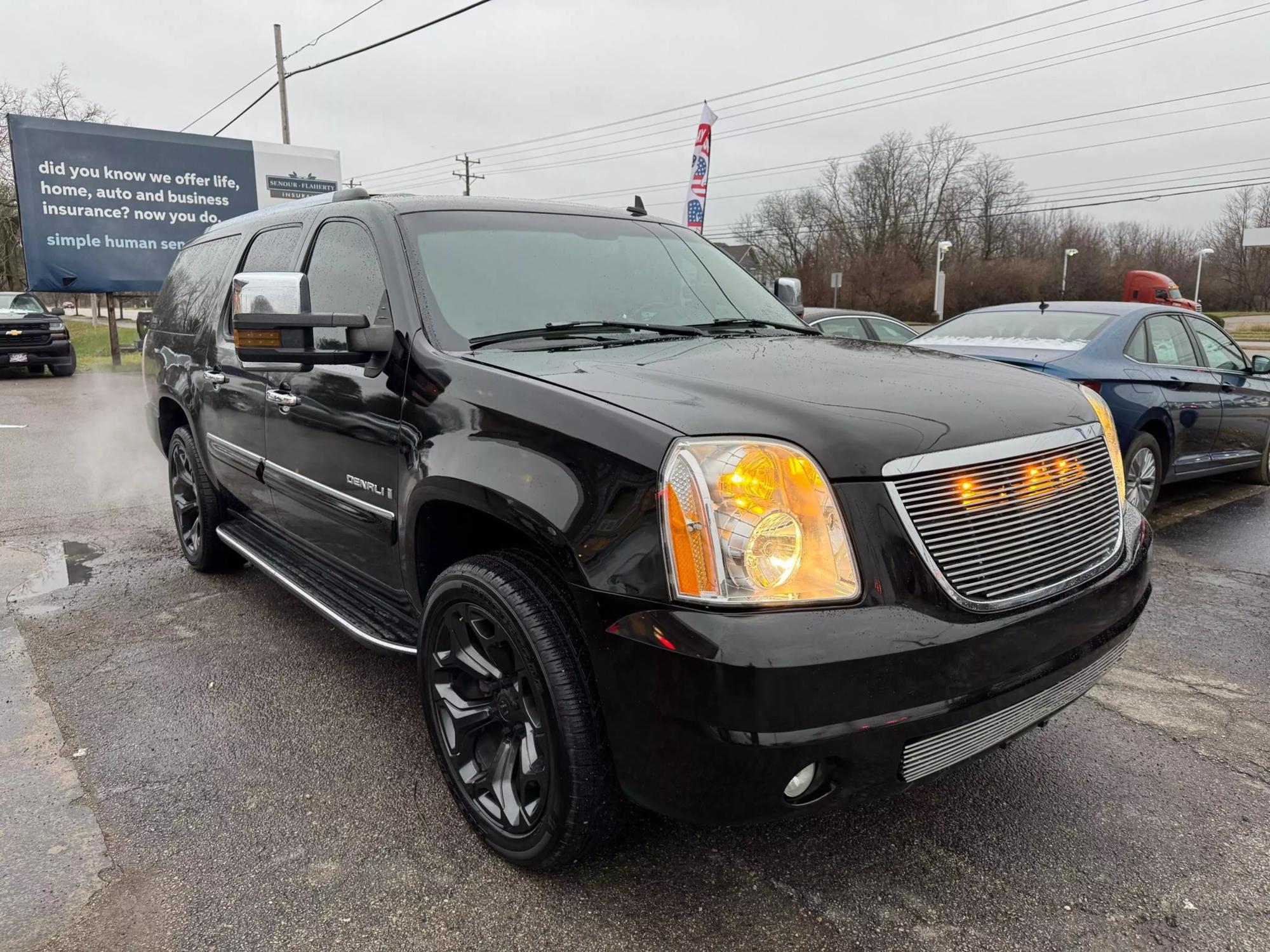 2007 GMC Yukon XL Denali photo 34