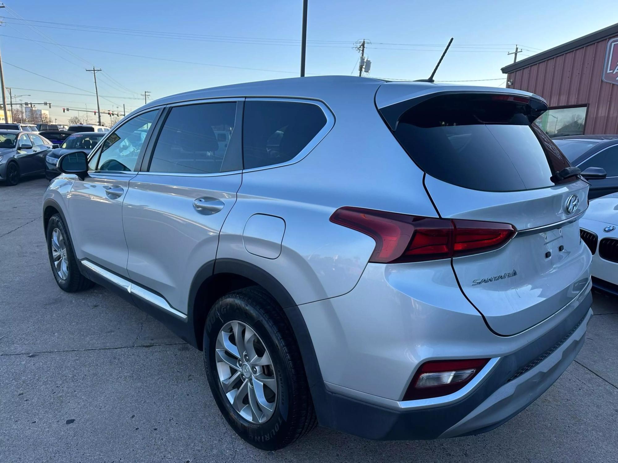 2020 Hyundai Santa Fe SE photo 43