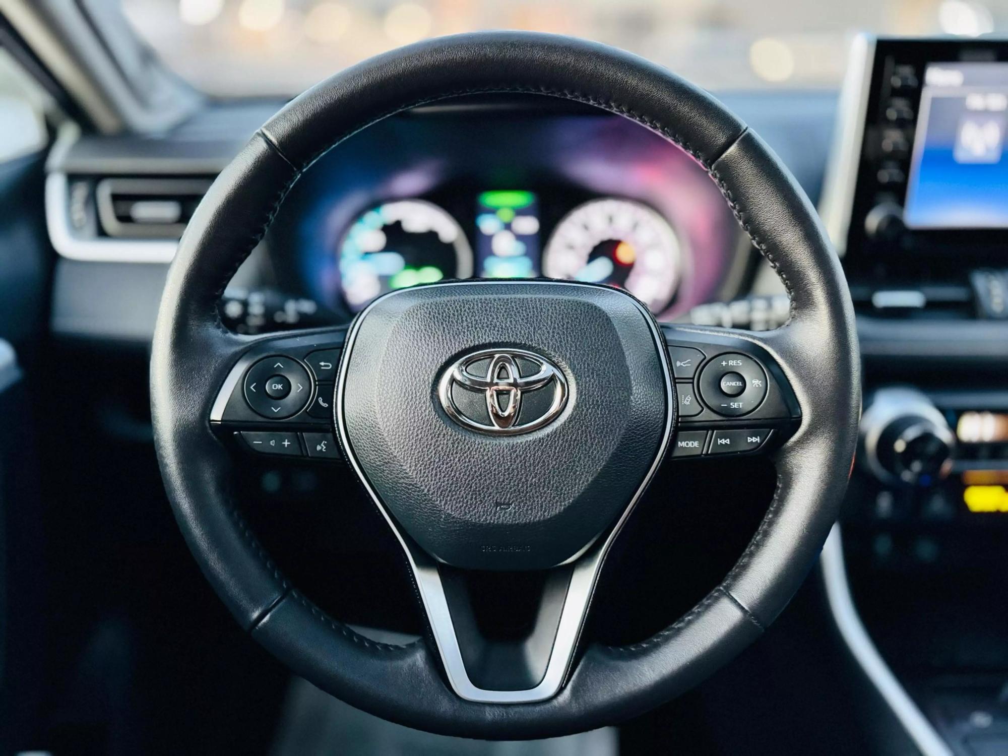 2021 Toyota RAV4 XLE Premium photo 47