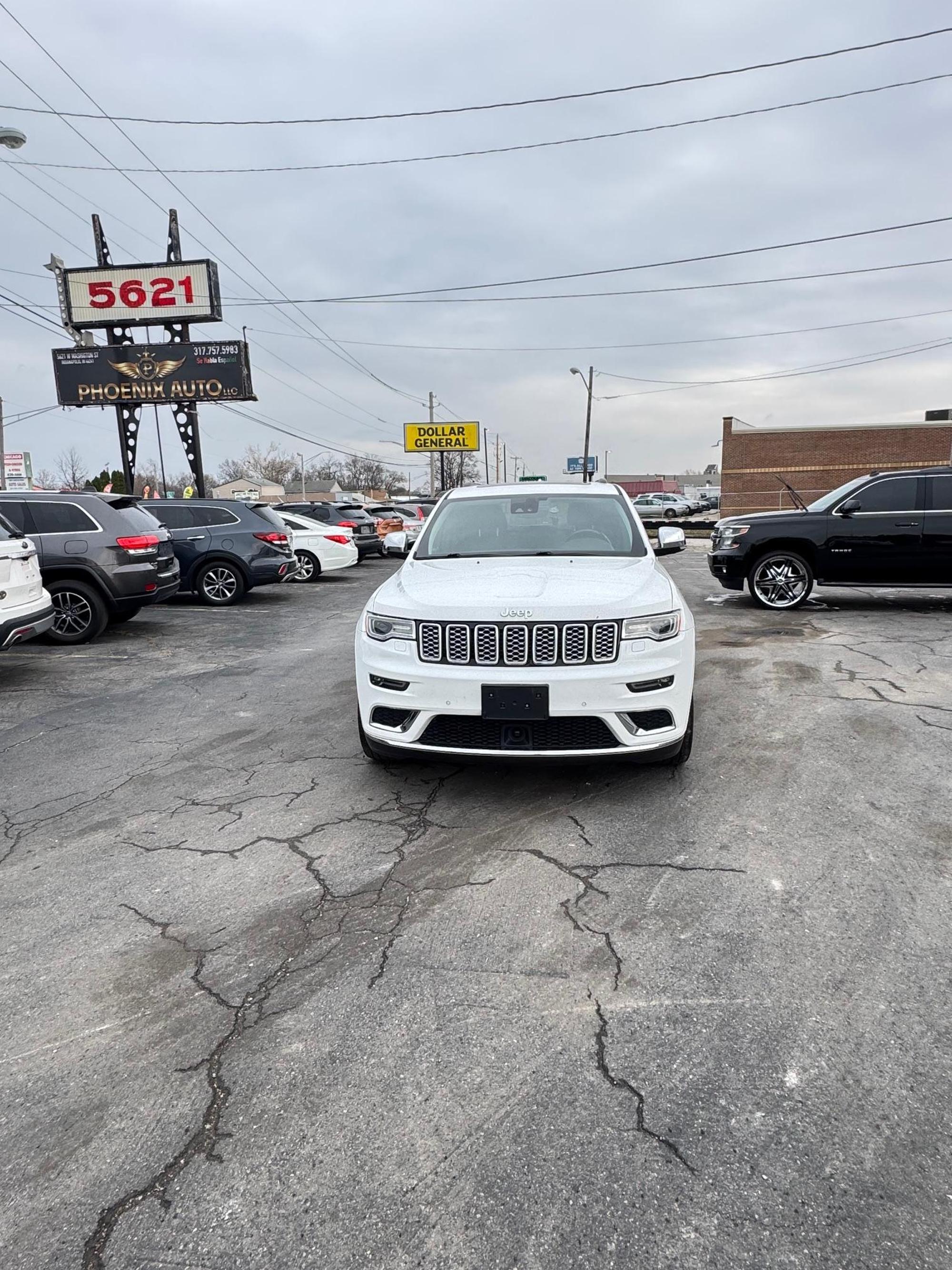 2017 Jeep Grand Cherokee Summit photo 25