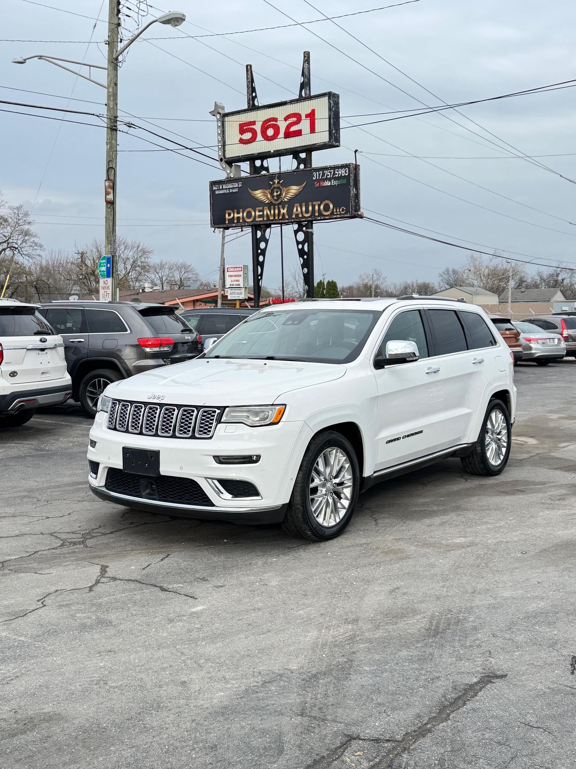 2017 Jeep Grand Cherokee Summit photo 19