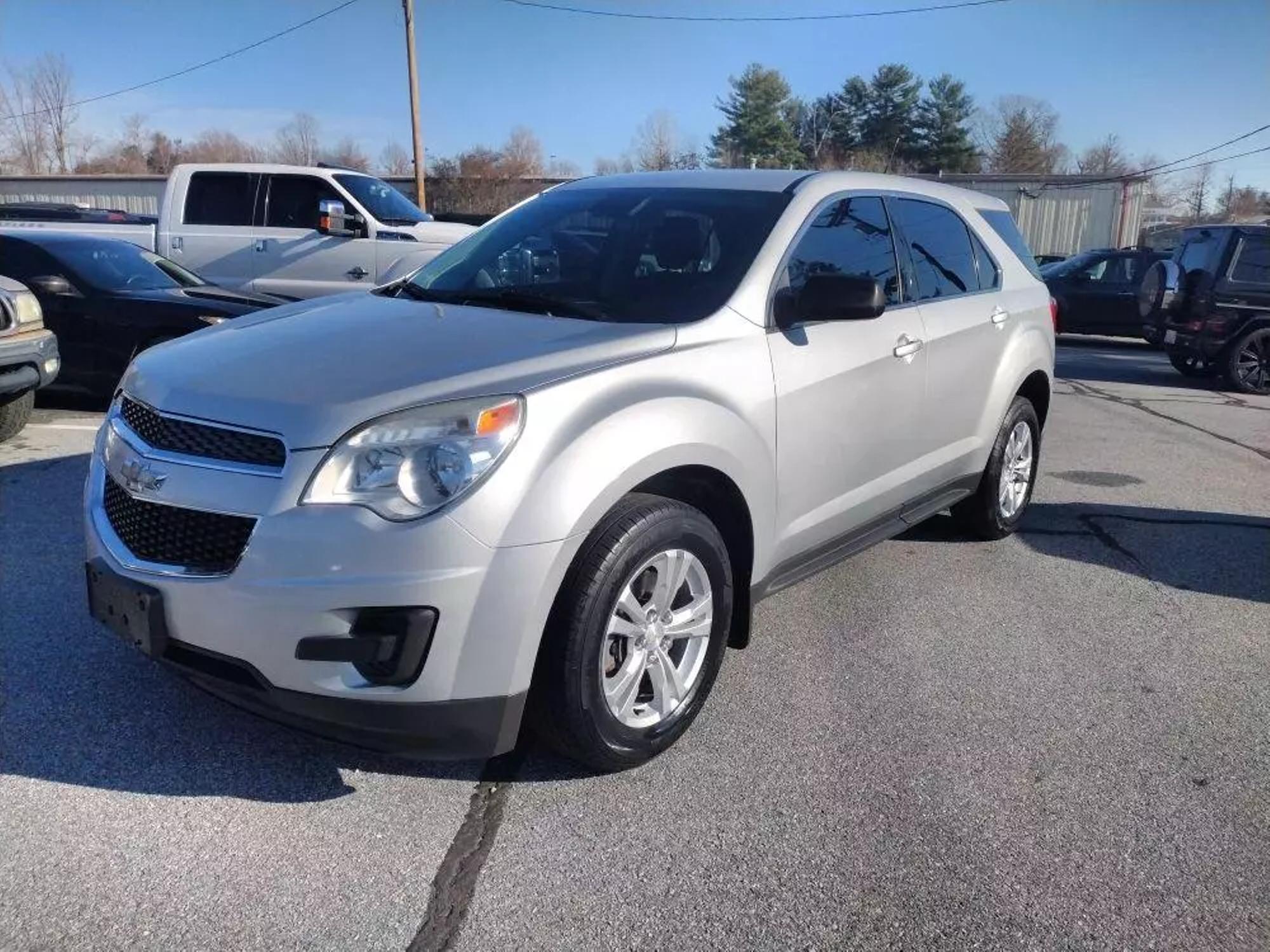 2013 Chevrolet Equinox LS photo 8