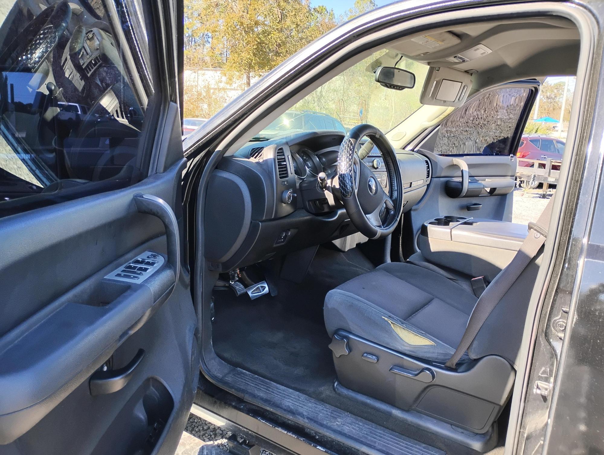 2008 Chevrolet Silverado 3500 LTZ photo 15