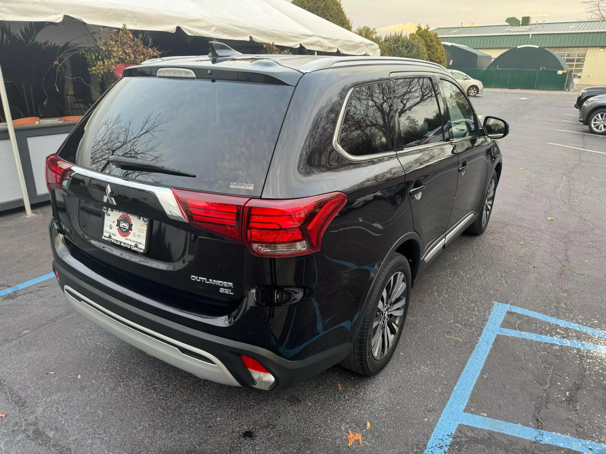 2019 Mitsubishi Outlander SEL photo 55