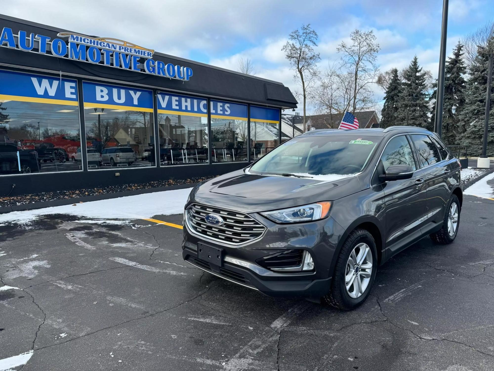 2020 Ford Edge SEL photo 11