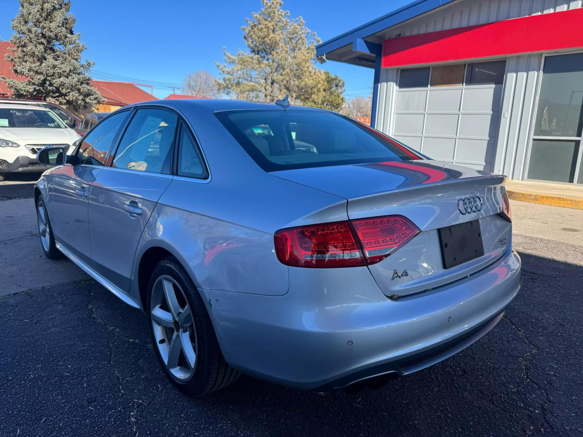 2012 Audi A4 Premium photo 34