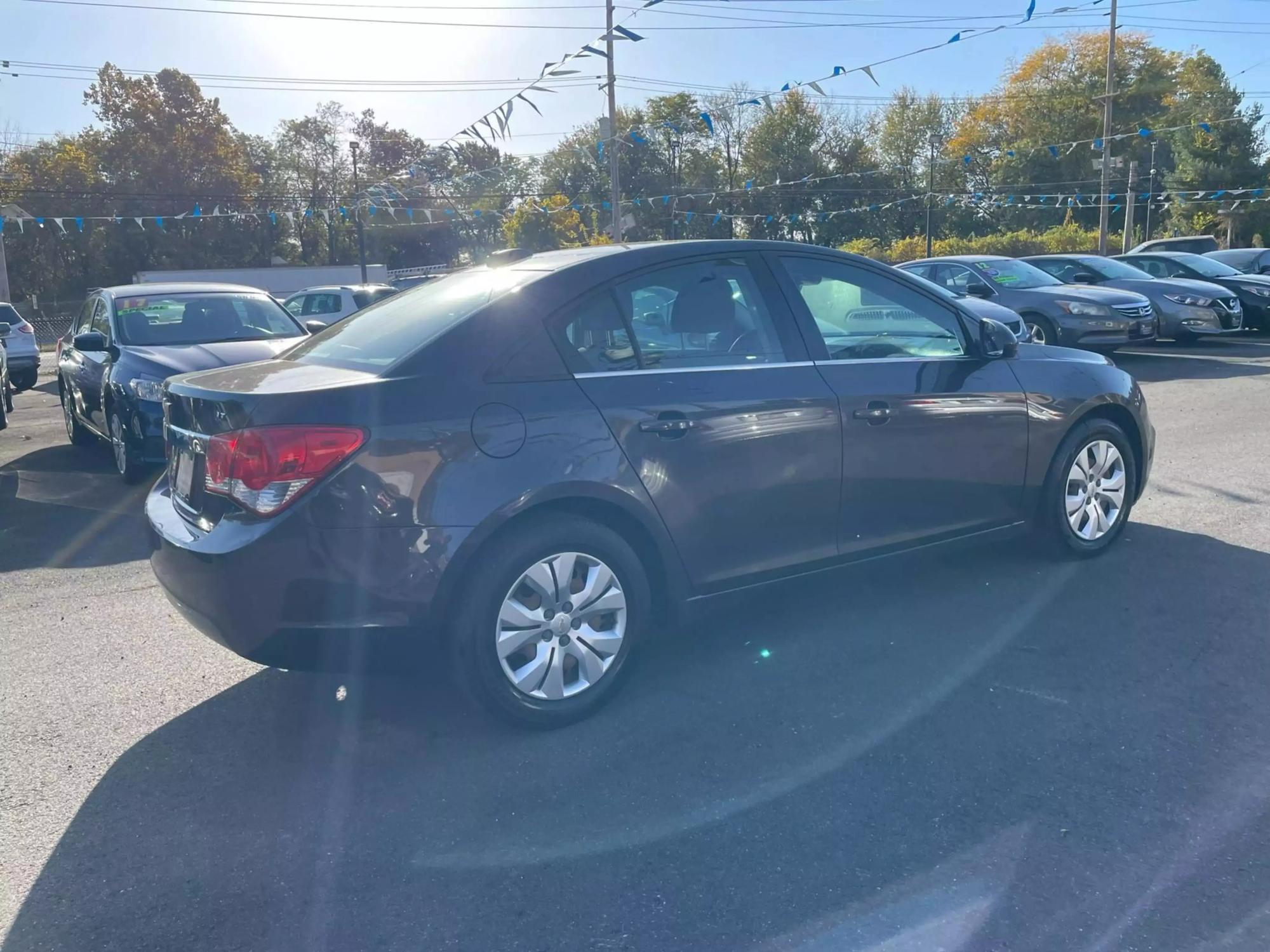 2015 Chevrolet Cruze 1LT photo 80