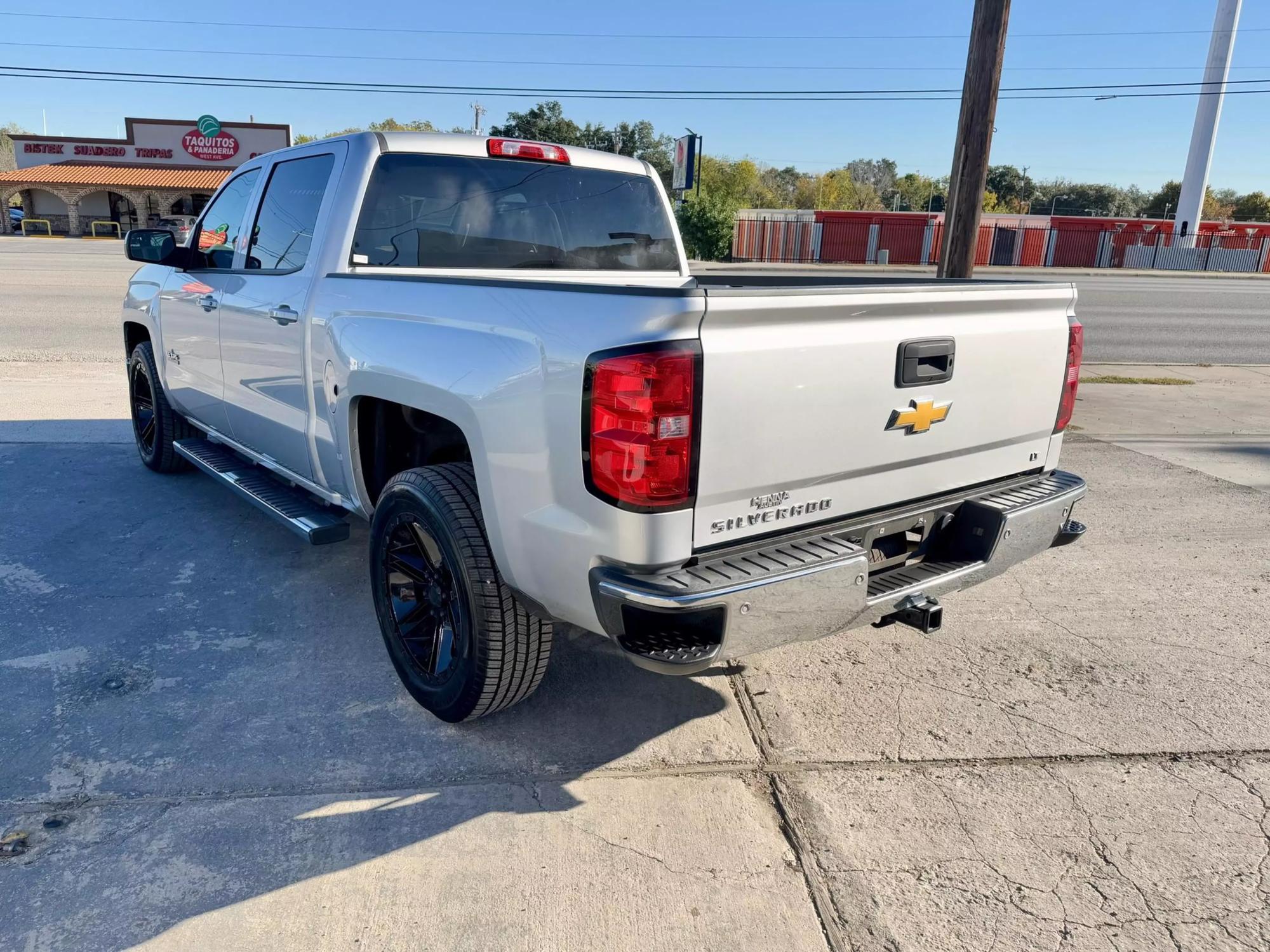 2014 Chevrolet Silverado 1500 LT photo 24