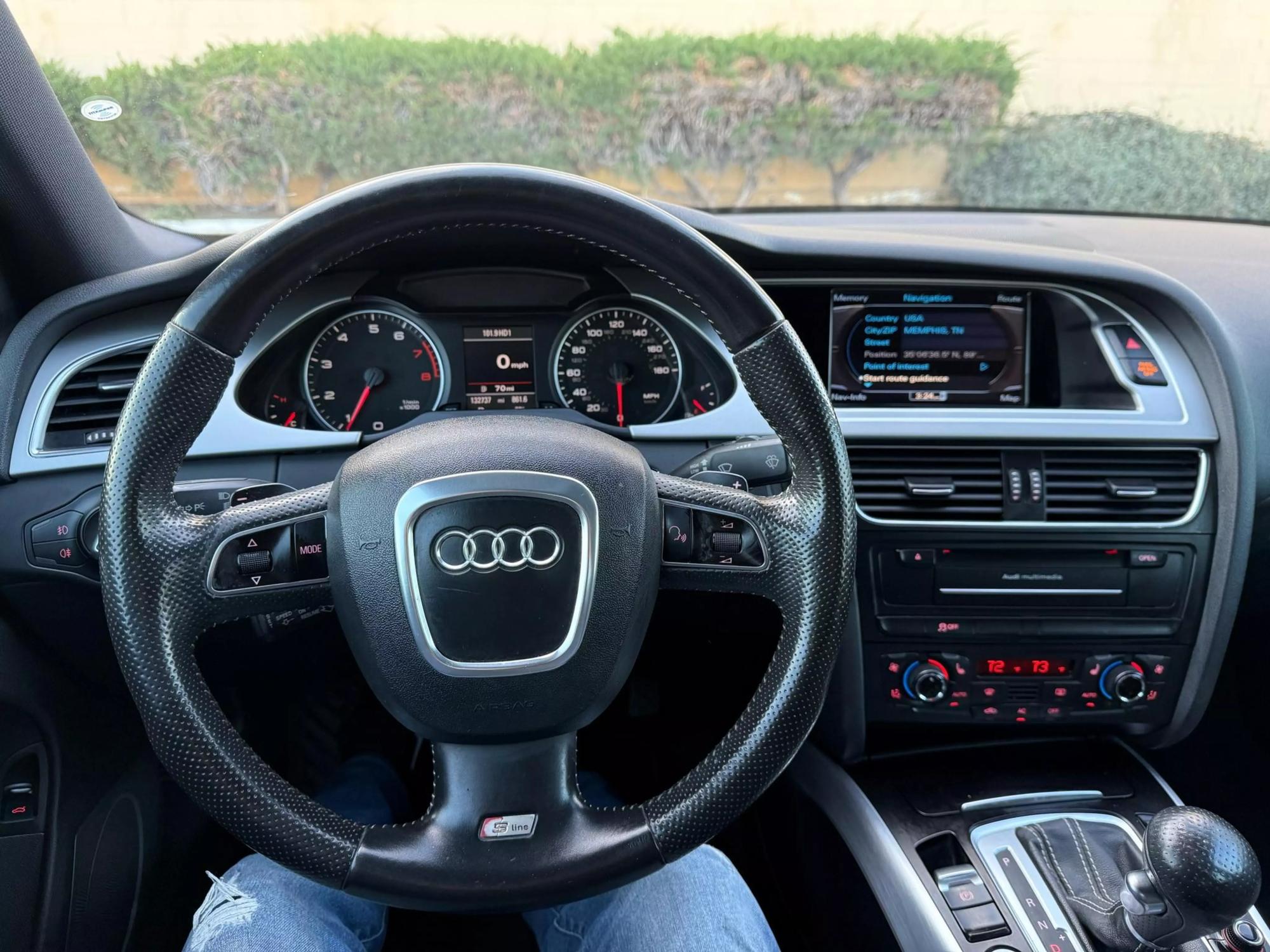 2012 Audi A4 Premium photo 33