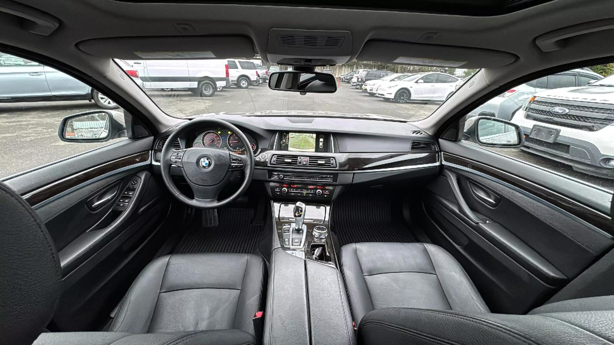 2014 BMW 5 Series 528i photo 53