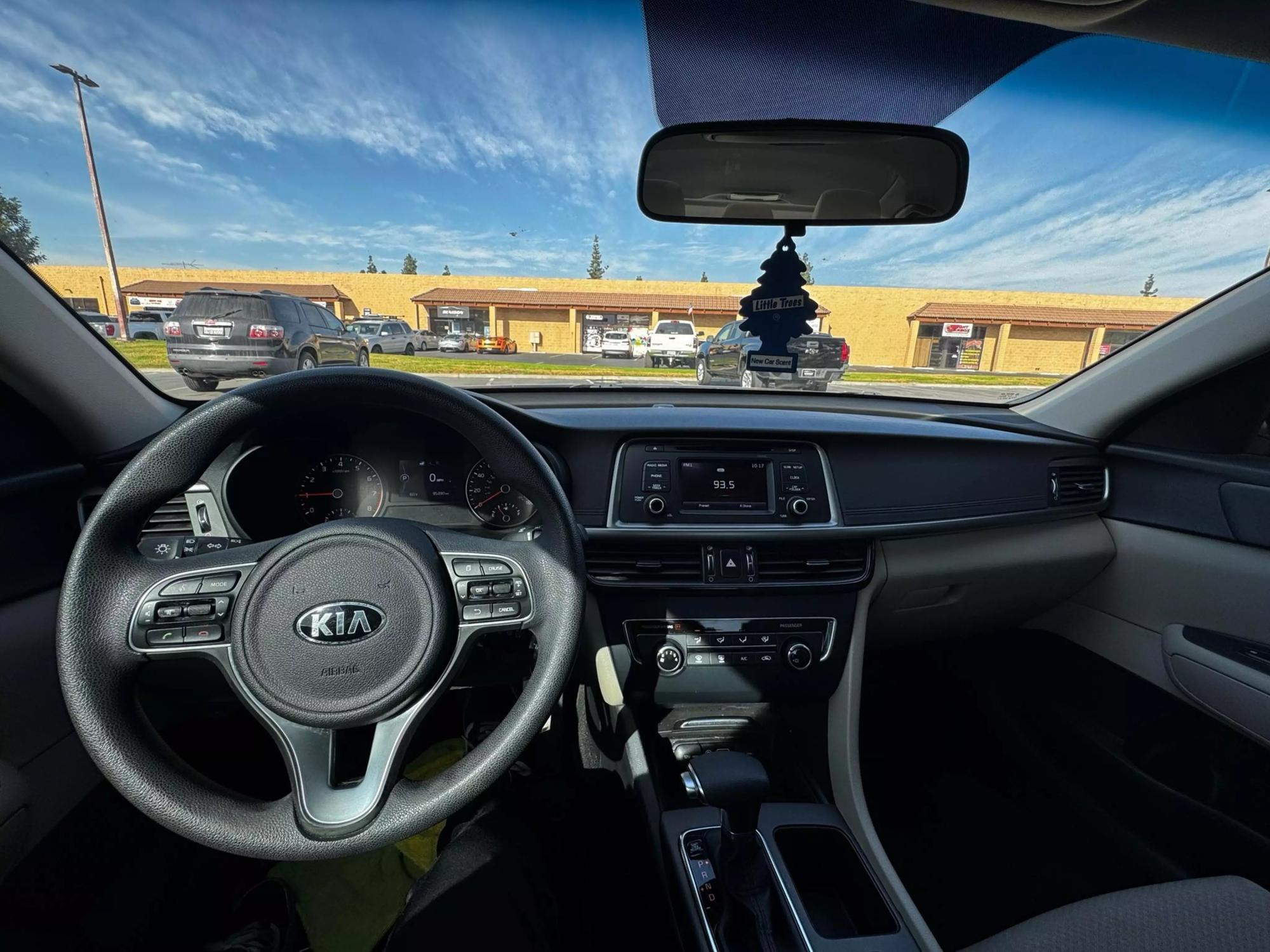 2016 Kia Optima LX photo 73