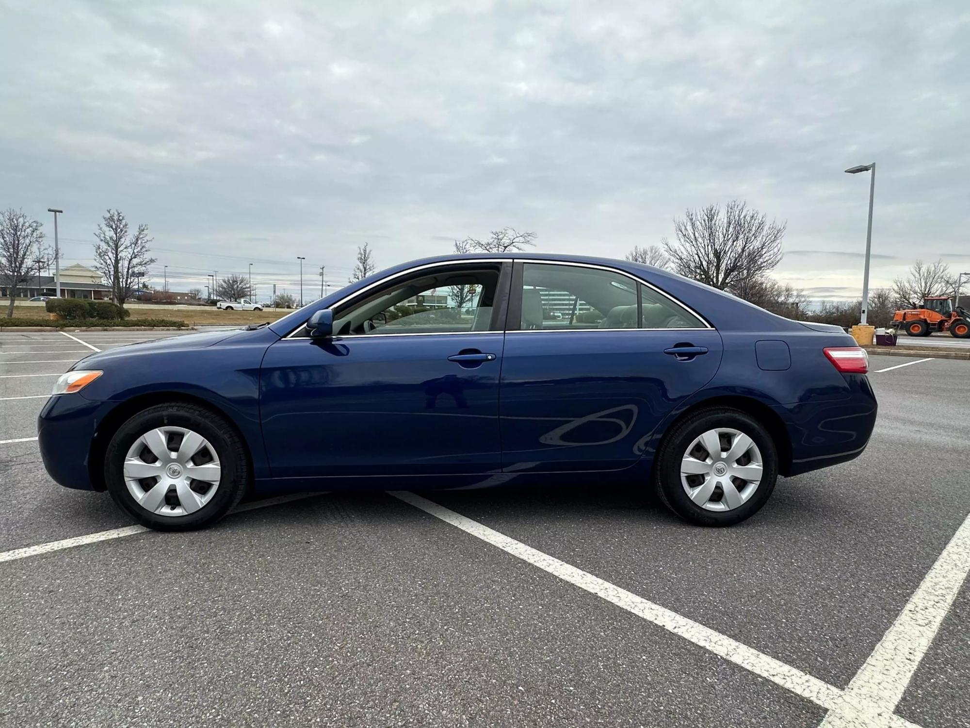 2007 Toyota Camry CE photo 21