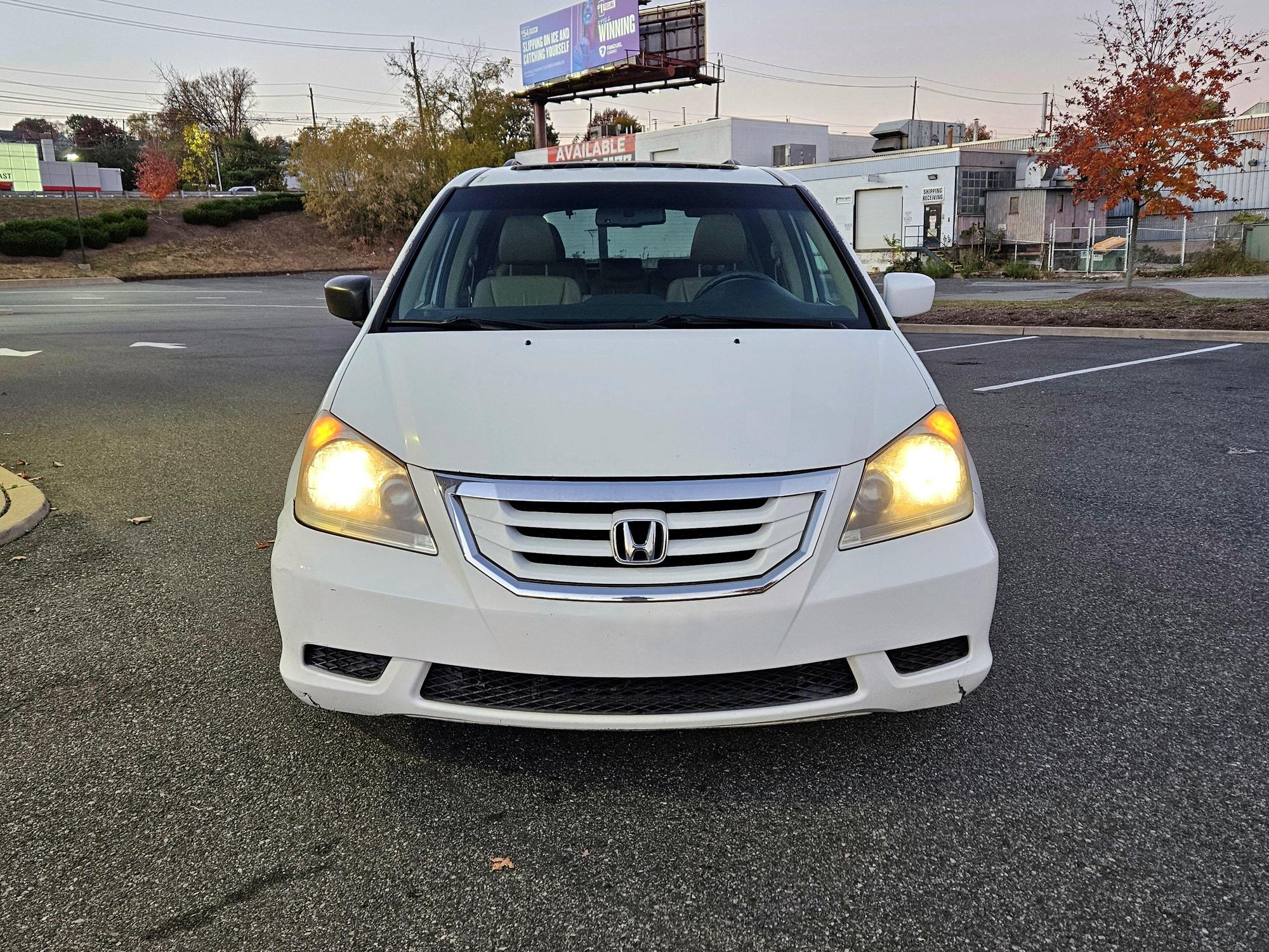 2010 Honda Odyssey EX-L photo 19