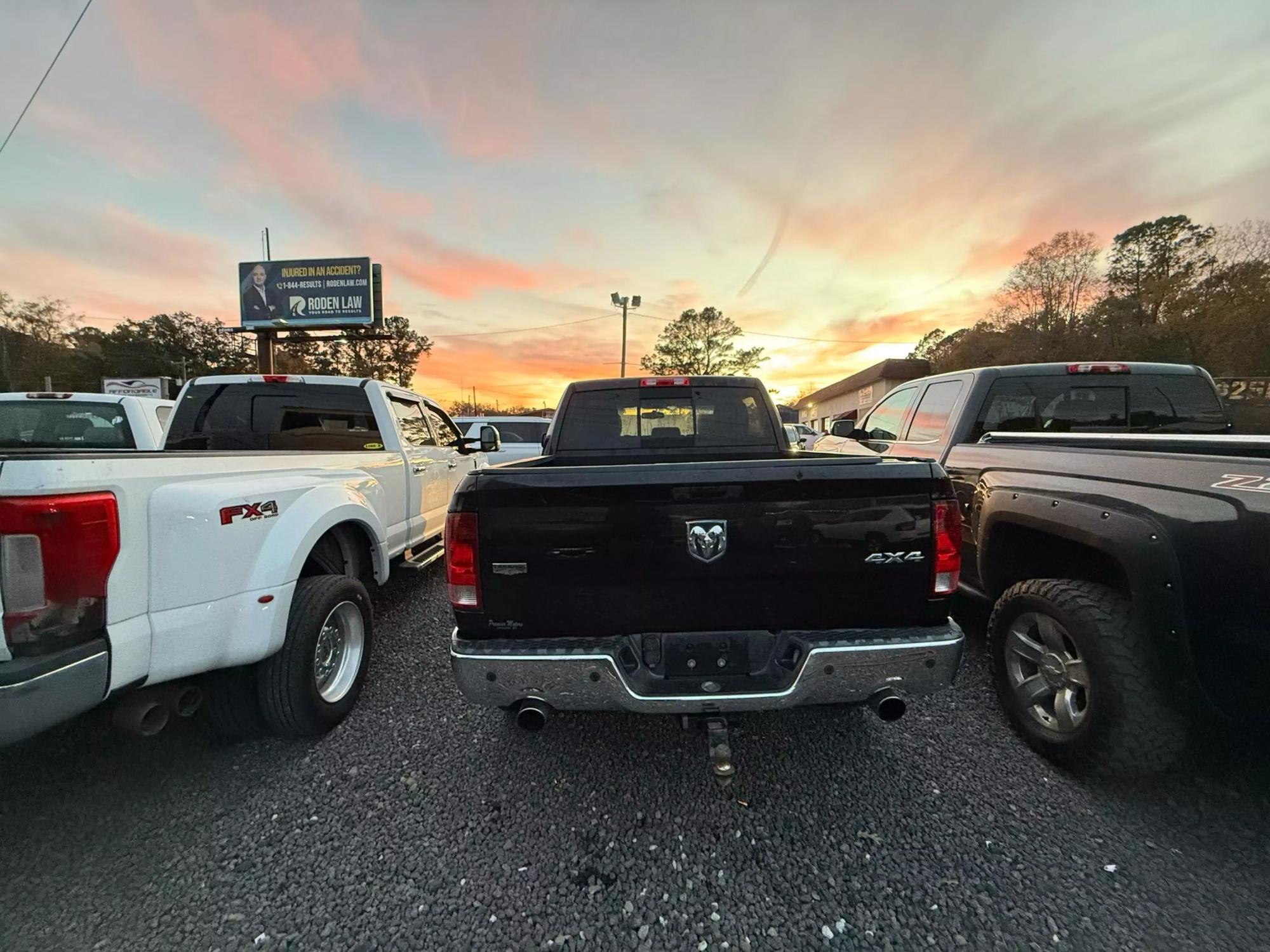 2011 RAM Ram 1500 Pickup Laramie photo 11