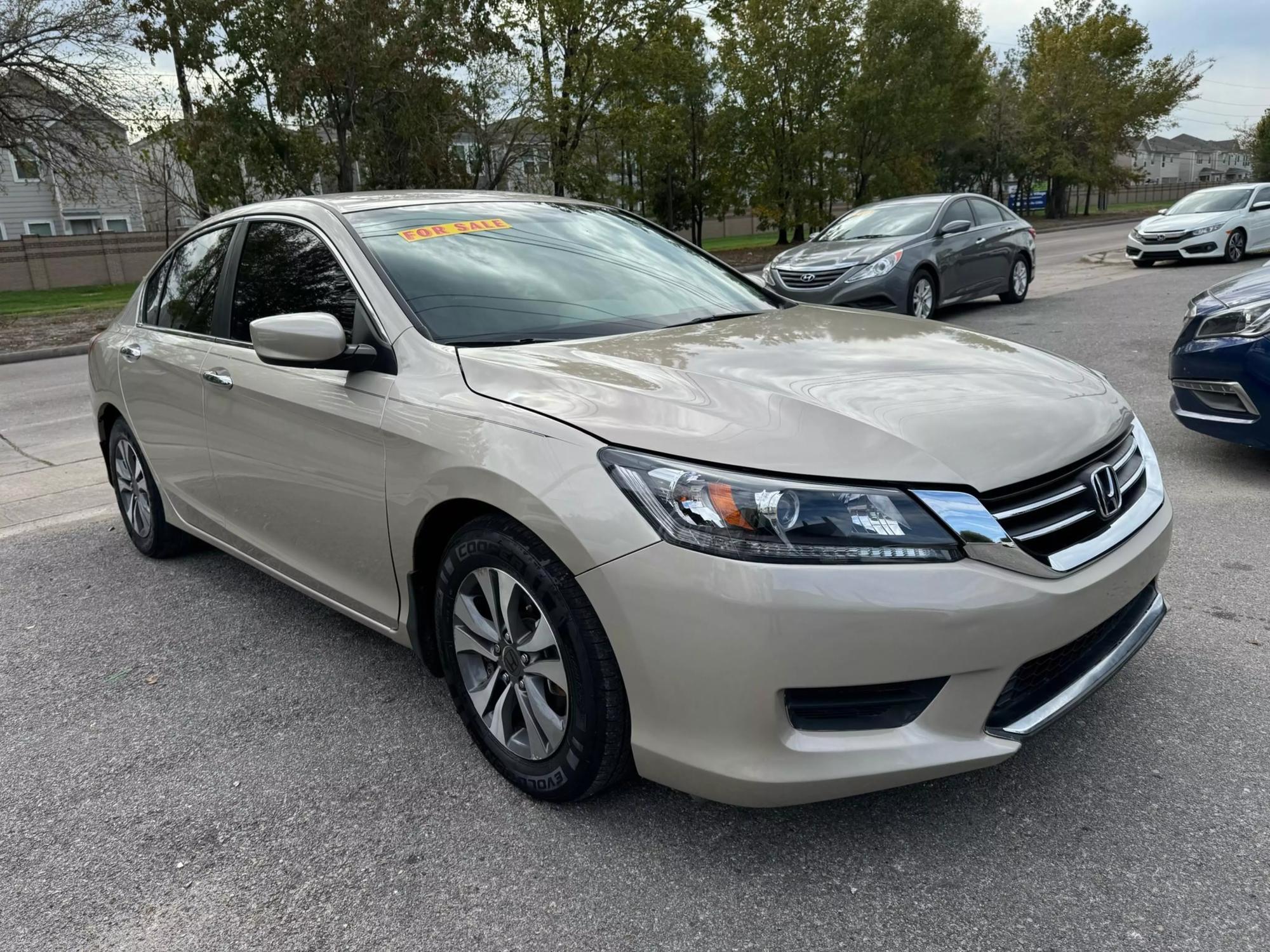 2013 Honda Accord LX photo 14