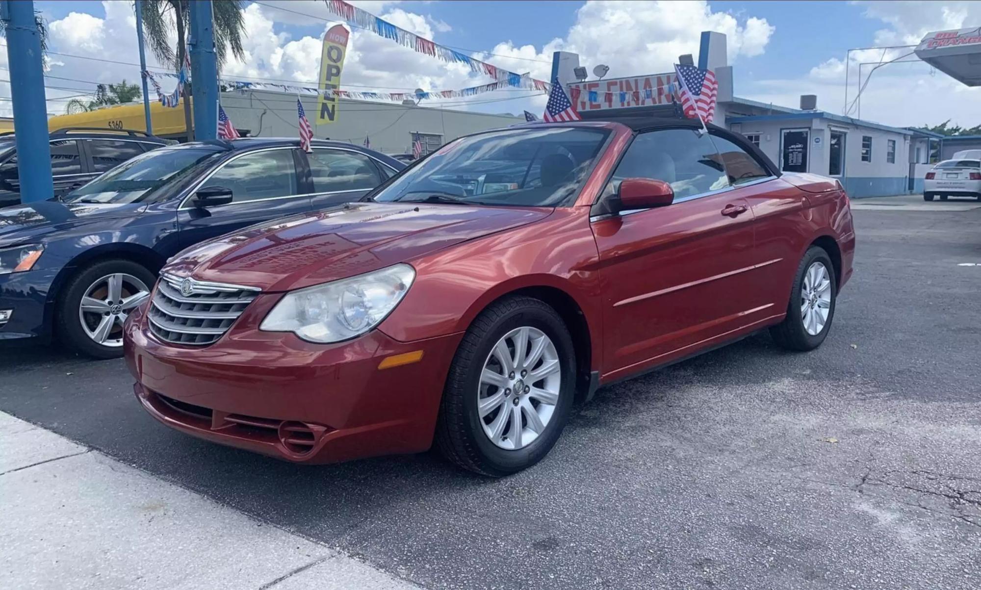 2010 Chrysler Sebring Touring photo 33