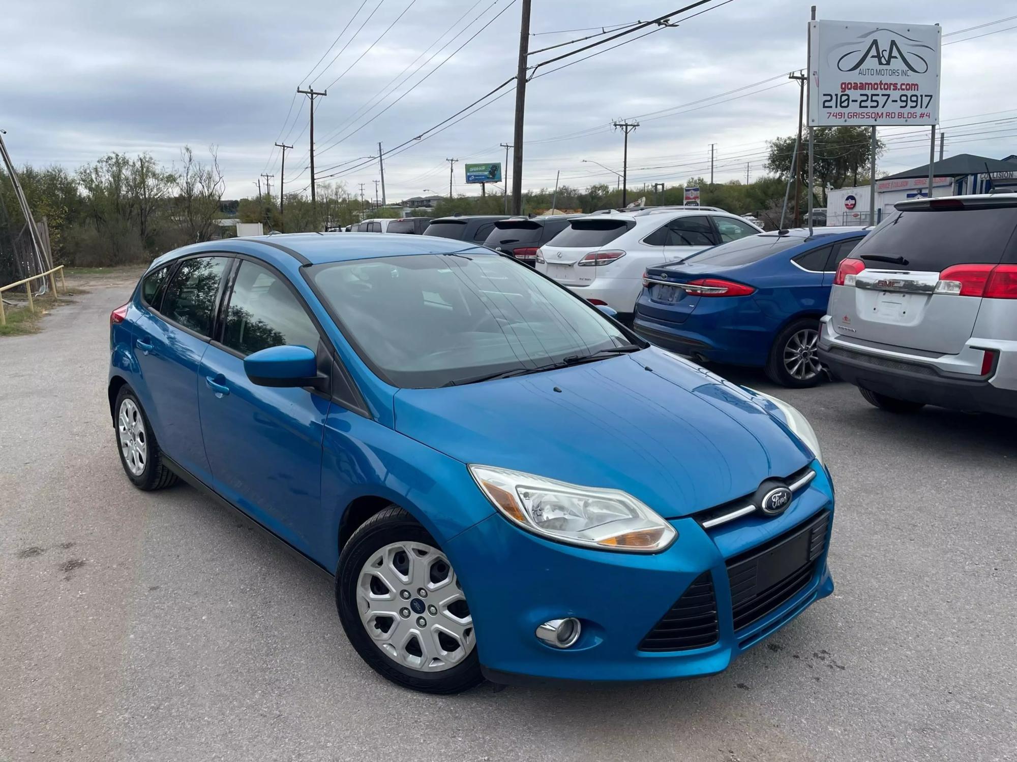 2012 Ford Focus SE photo 19