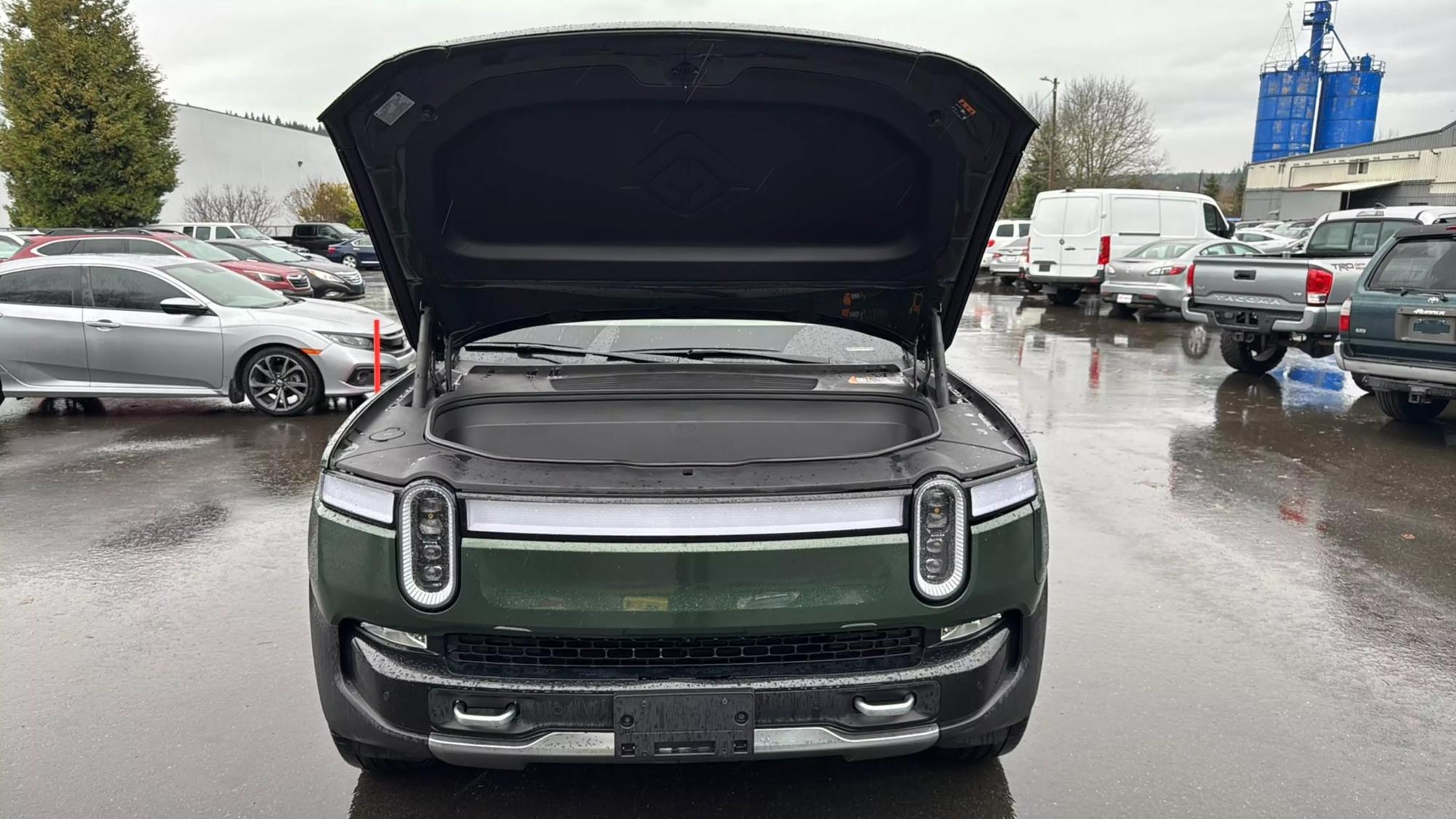 2023 Rivian R1S Adventure photo 83