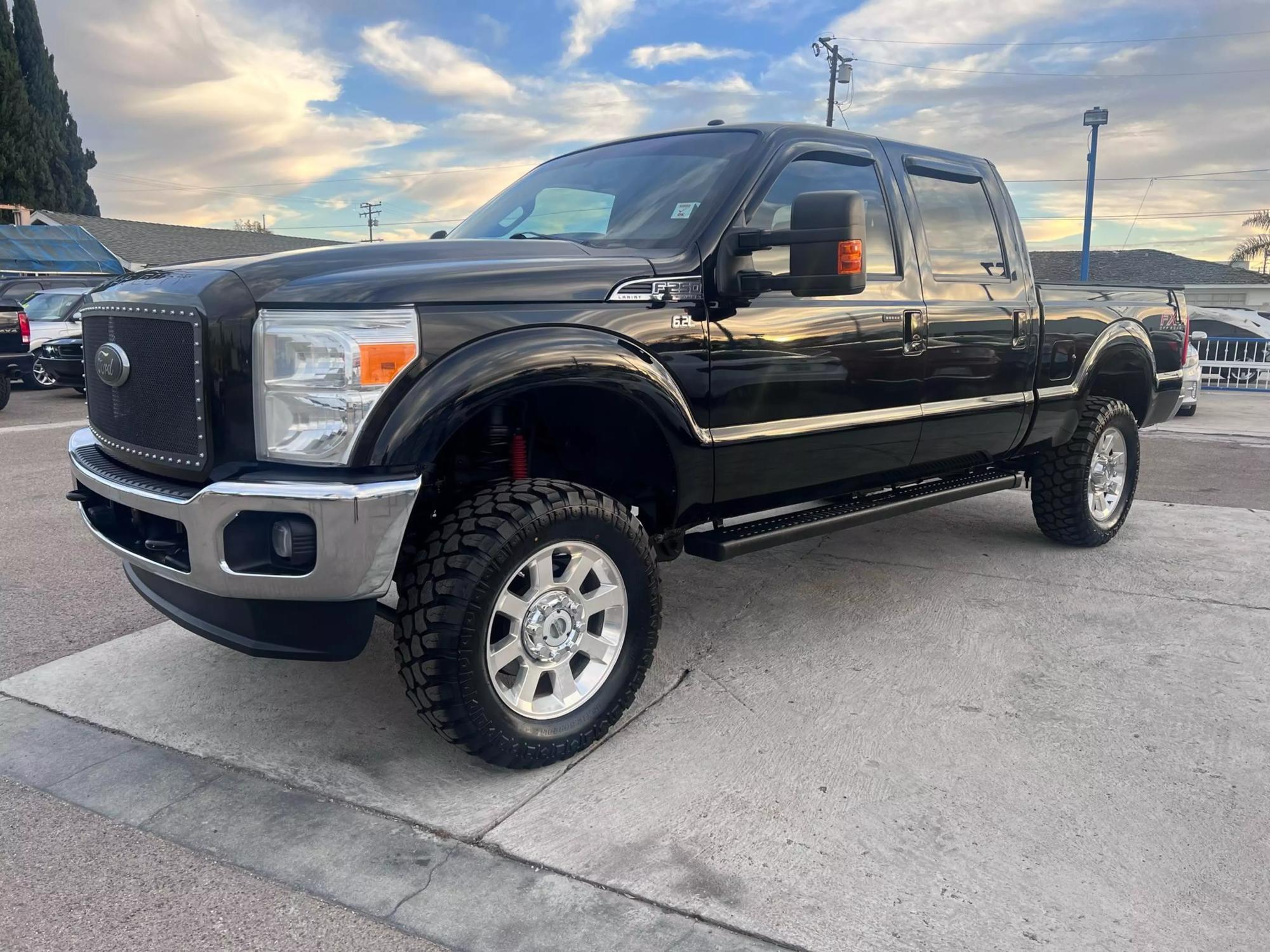 2016 Ford F-250 Super Duty Lariat photo 30