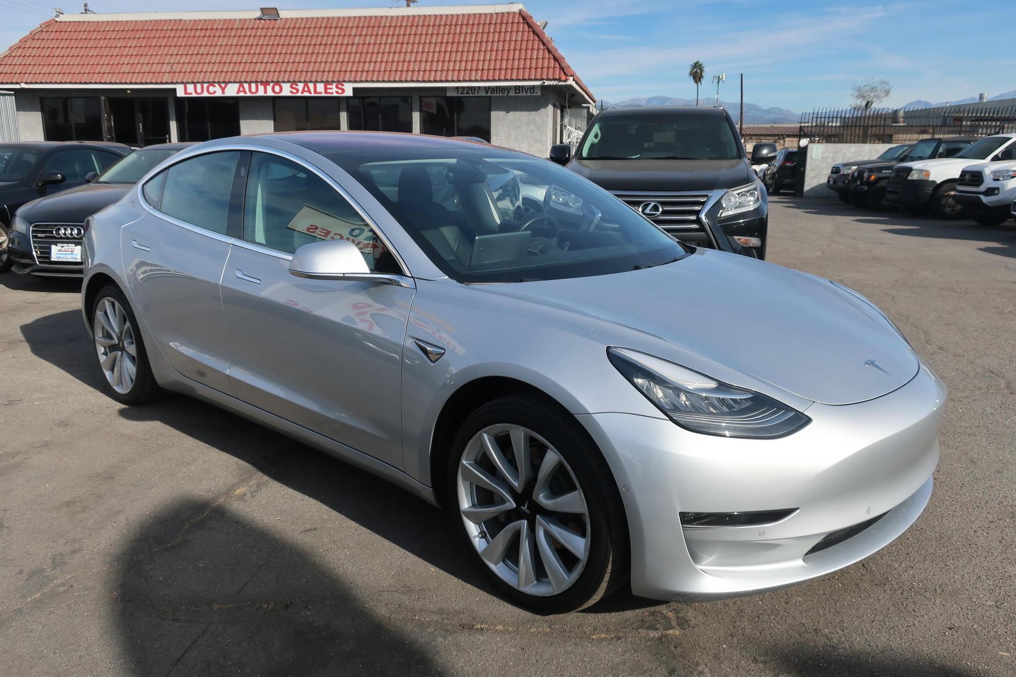 2018 Tesla Model 3 Long Range photo 49