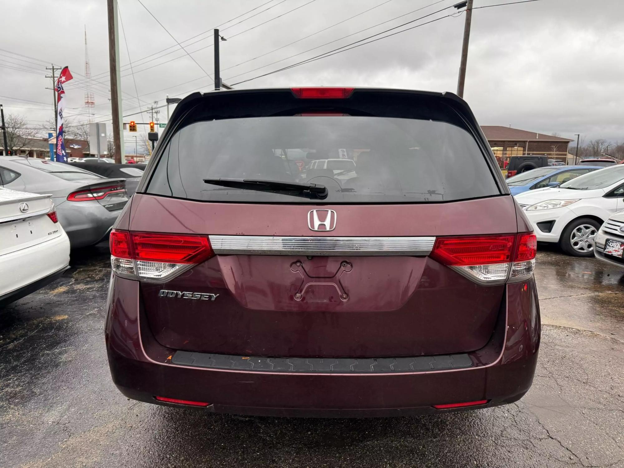 2015 Honda Odyssey EX-L photo 35