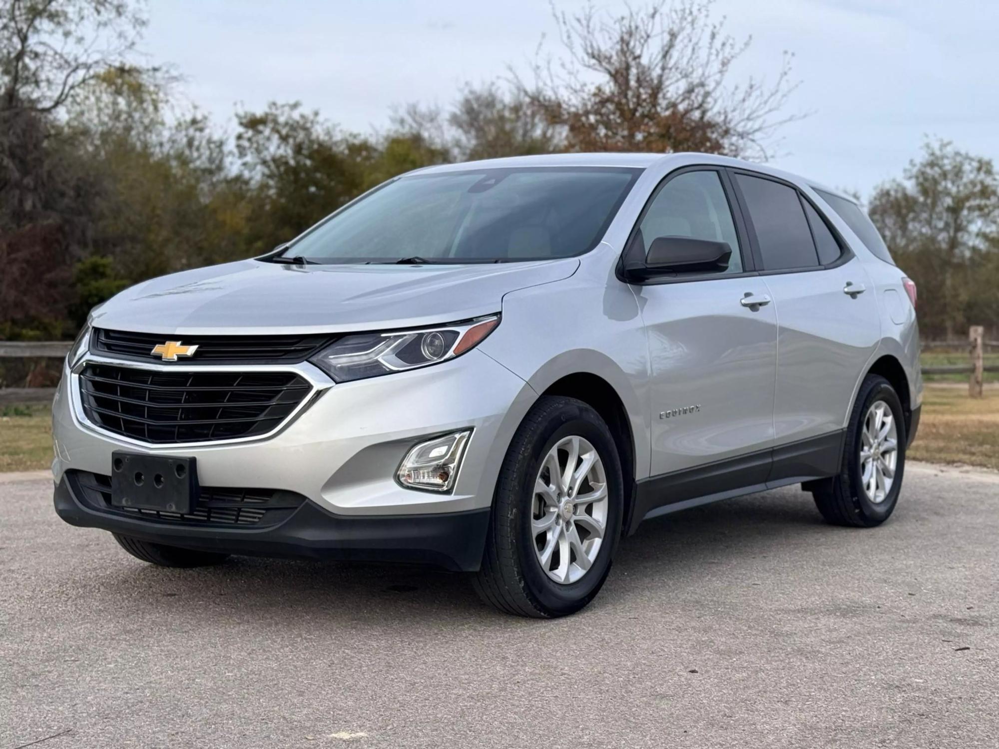 2021 Chevrolet Equinox LS photo 32