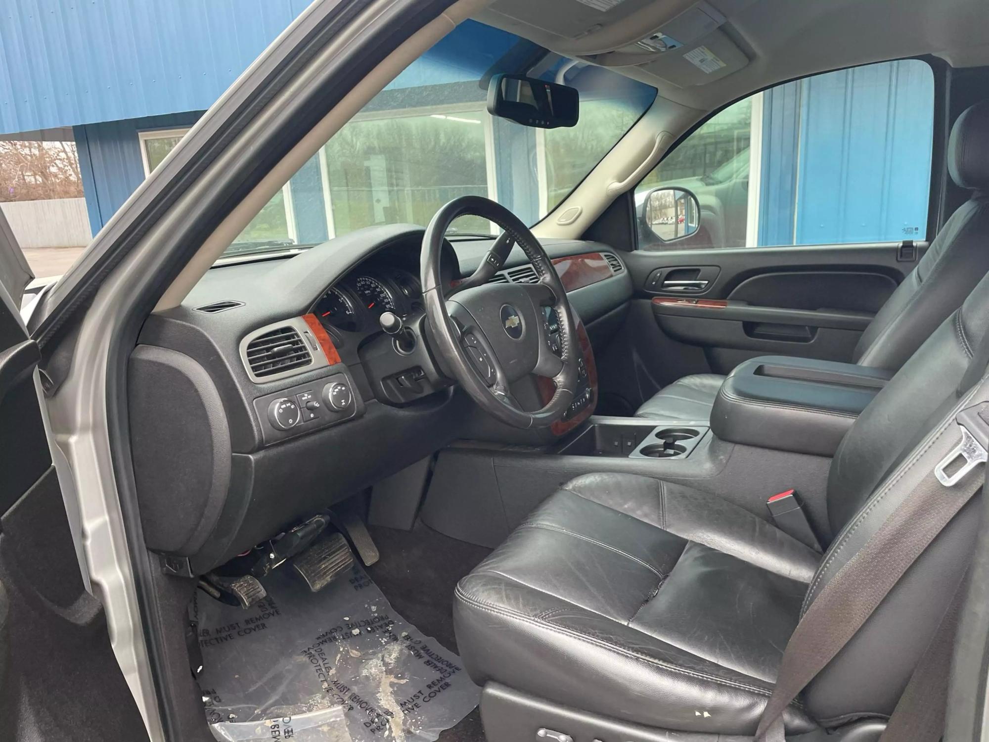 2010 Chevrolet Silverado 1500 LTZ photo 17