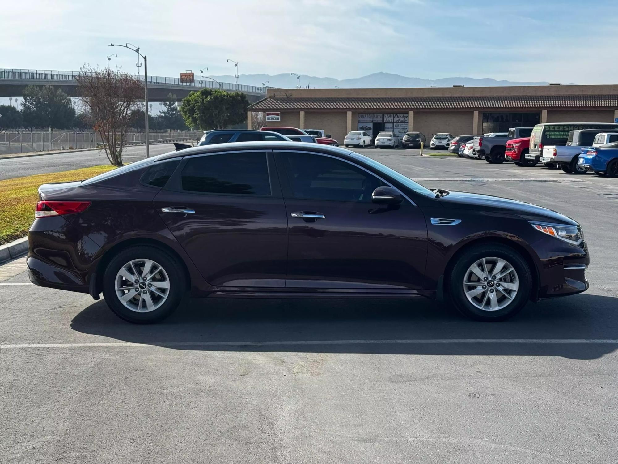 2016 Kia Optima LX photo 44