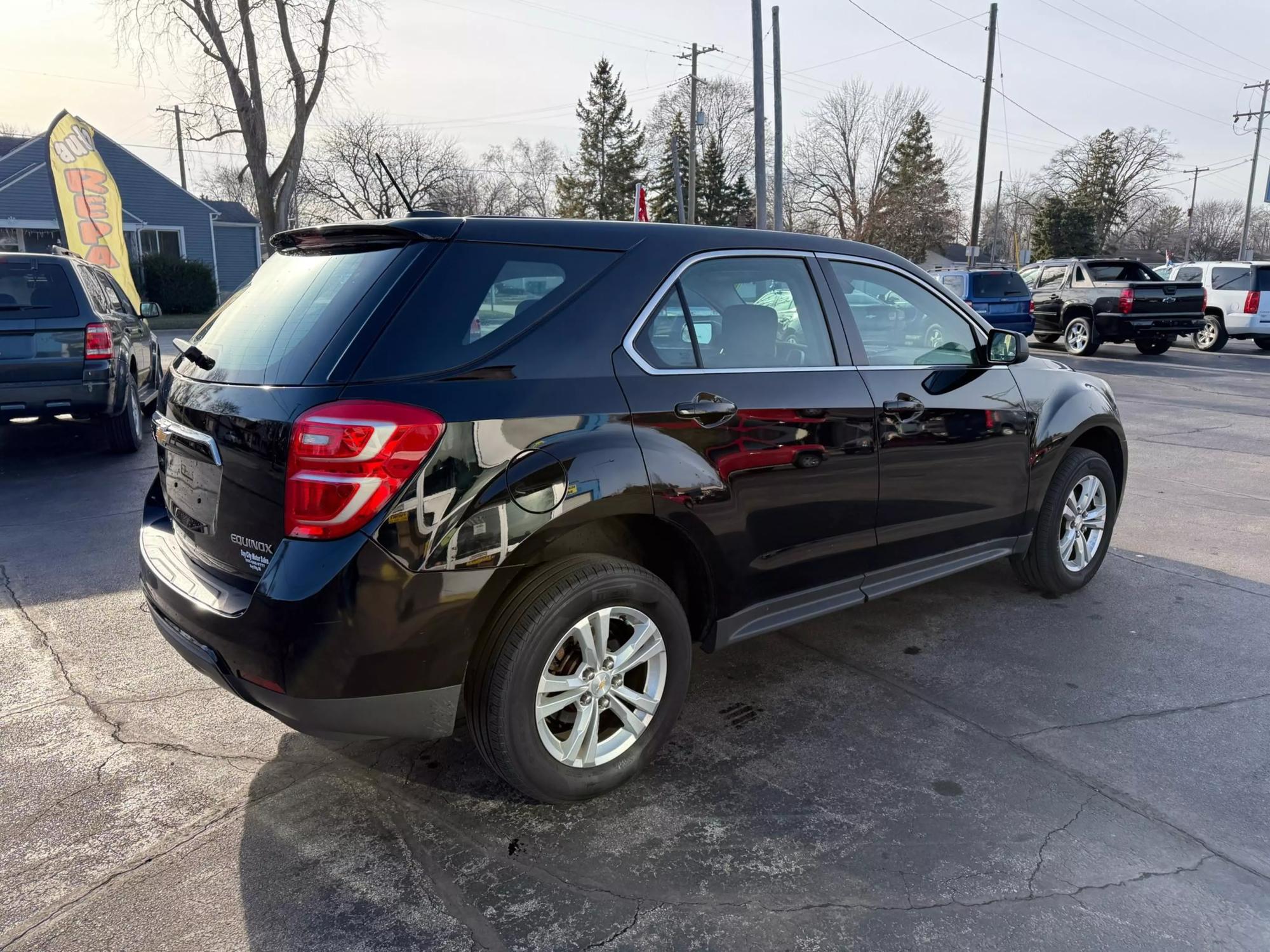 2016 Chevrolet Equinox LS photo 22