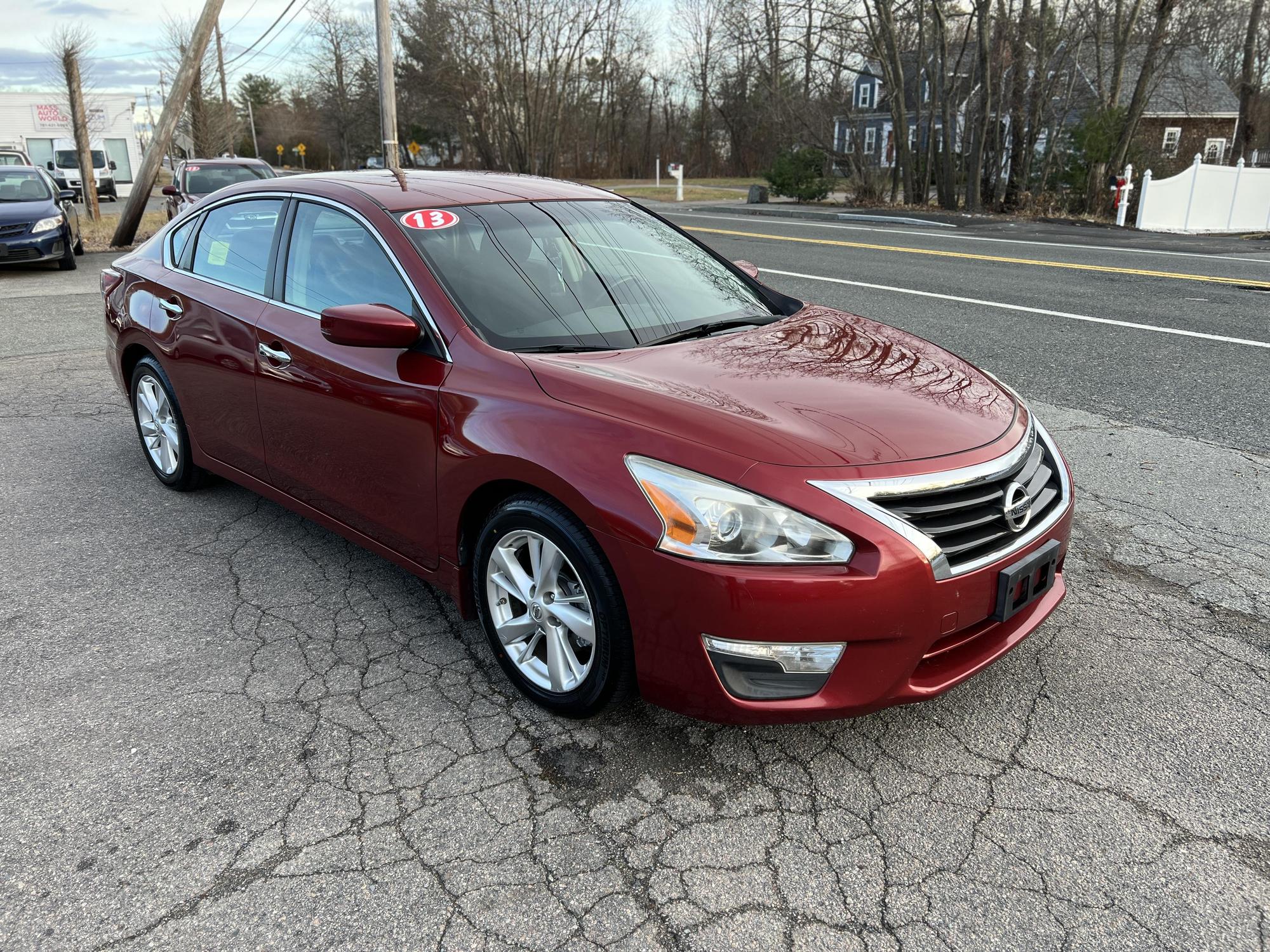 2013 Nissan Altima Sedan SV photo 43