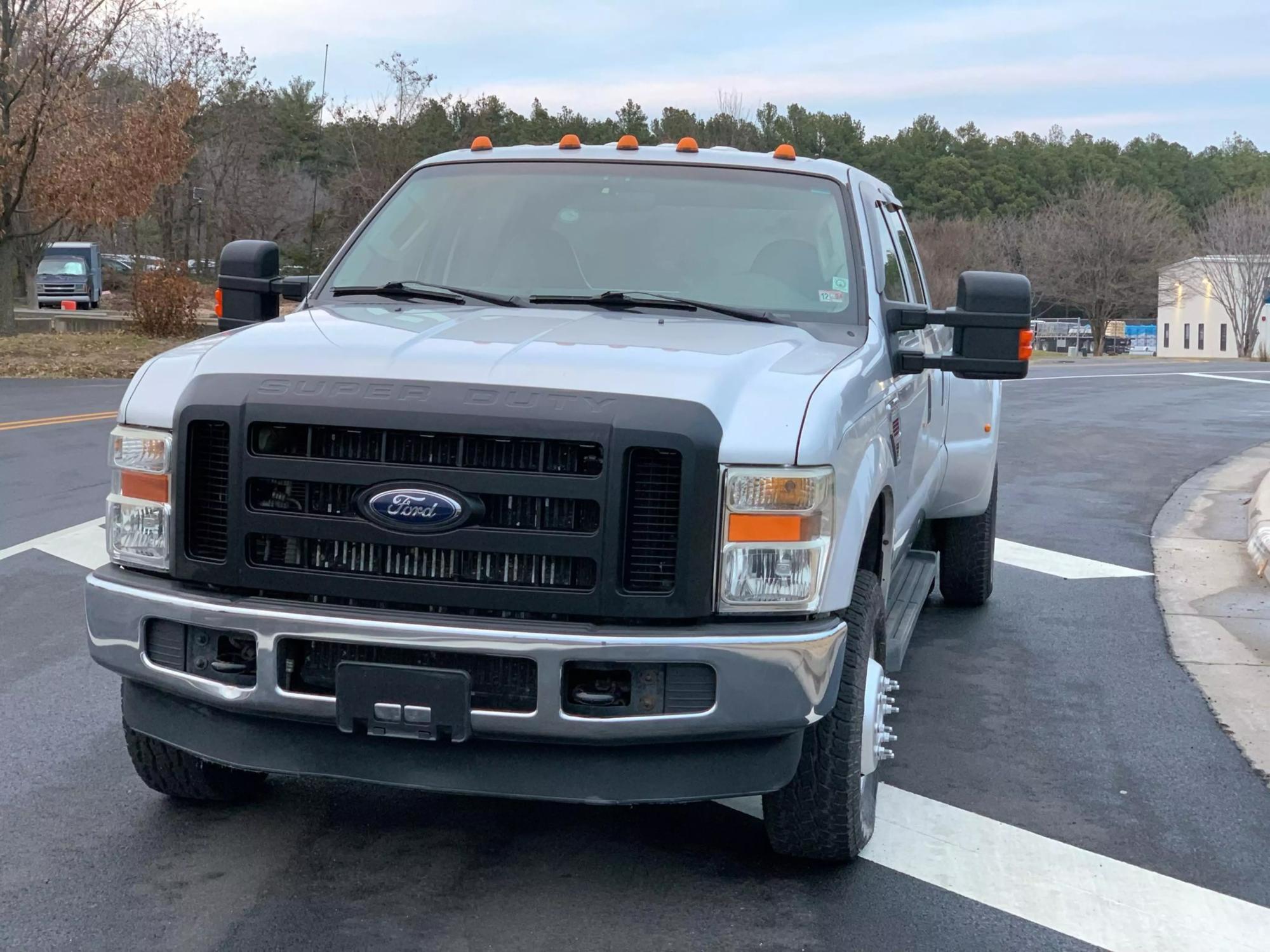 2008 Ford F-350 Super Duty XL photo 97