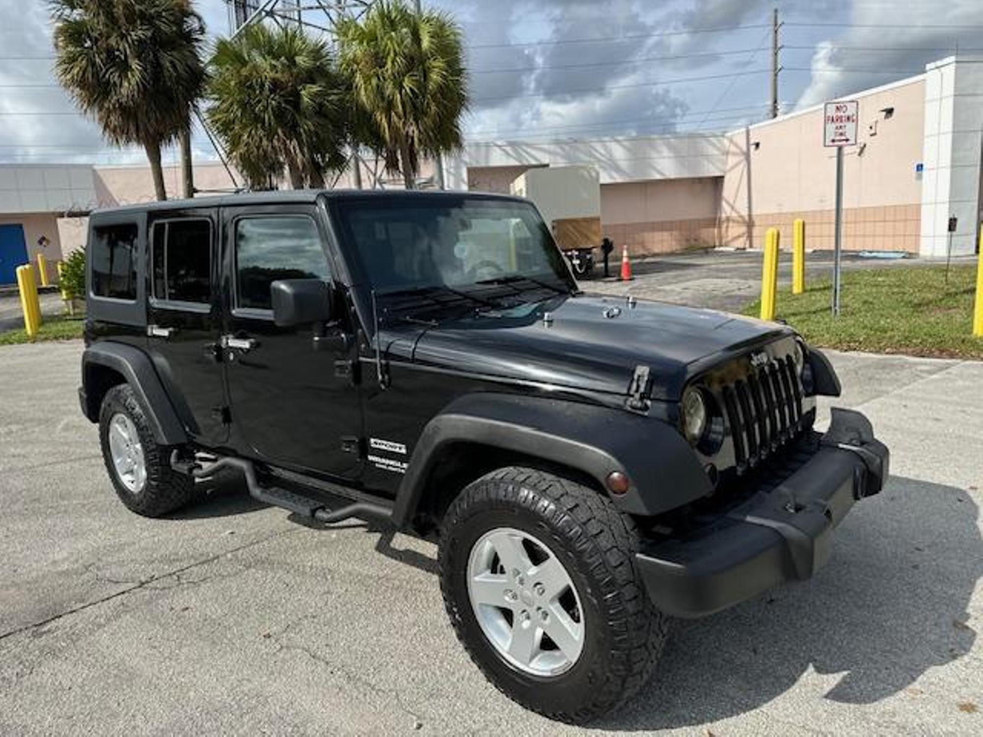 2015 Jeep Wrangler Unlimited Sport photo 47