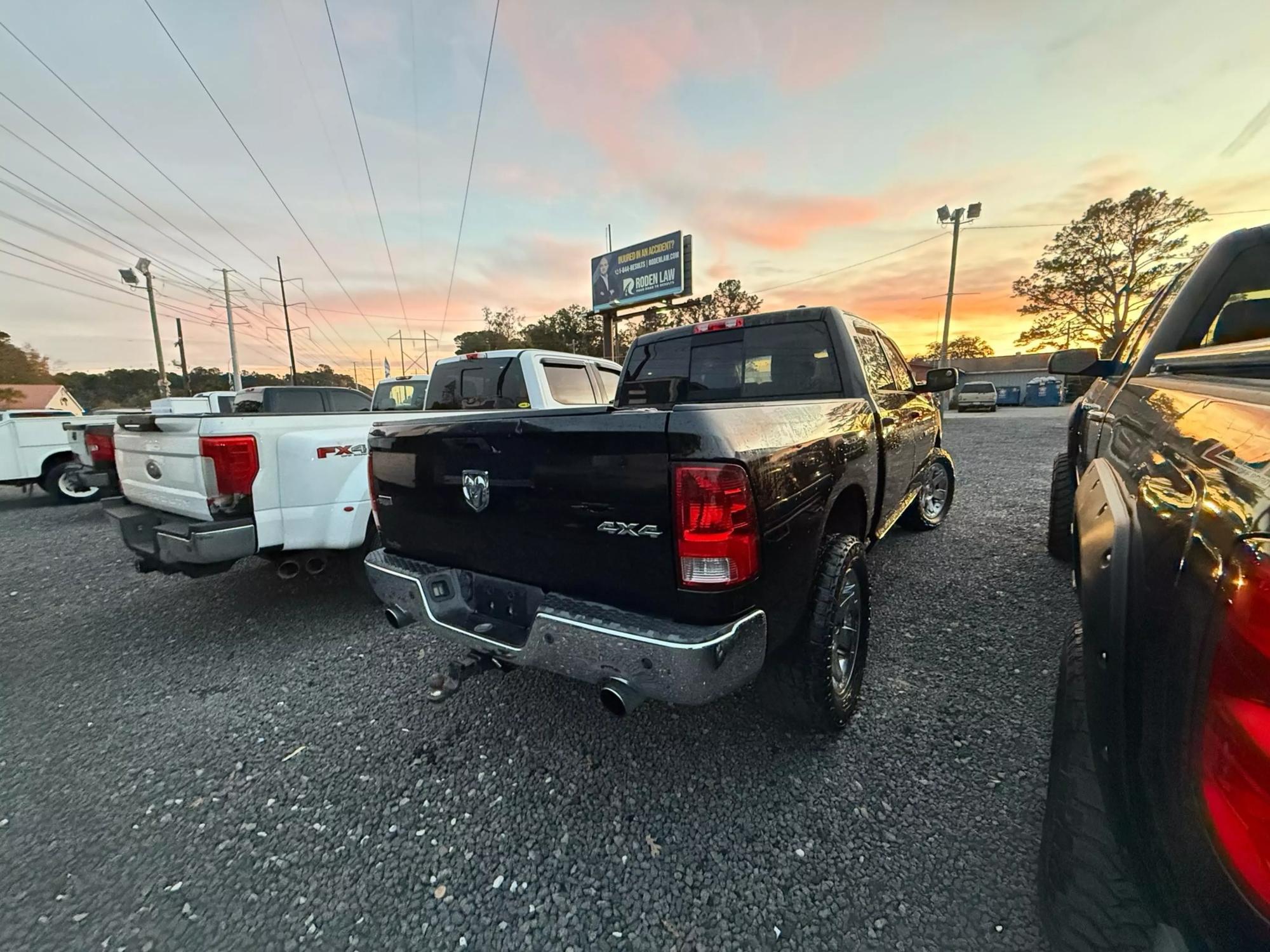 2011 RAM Ram 1500 Pickup Laramie photo 13