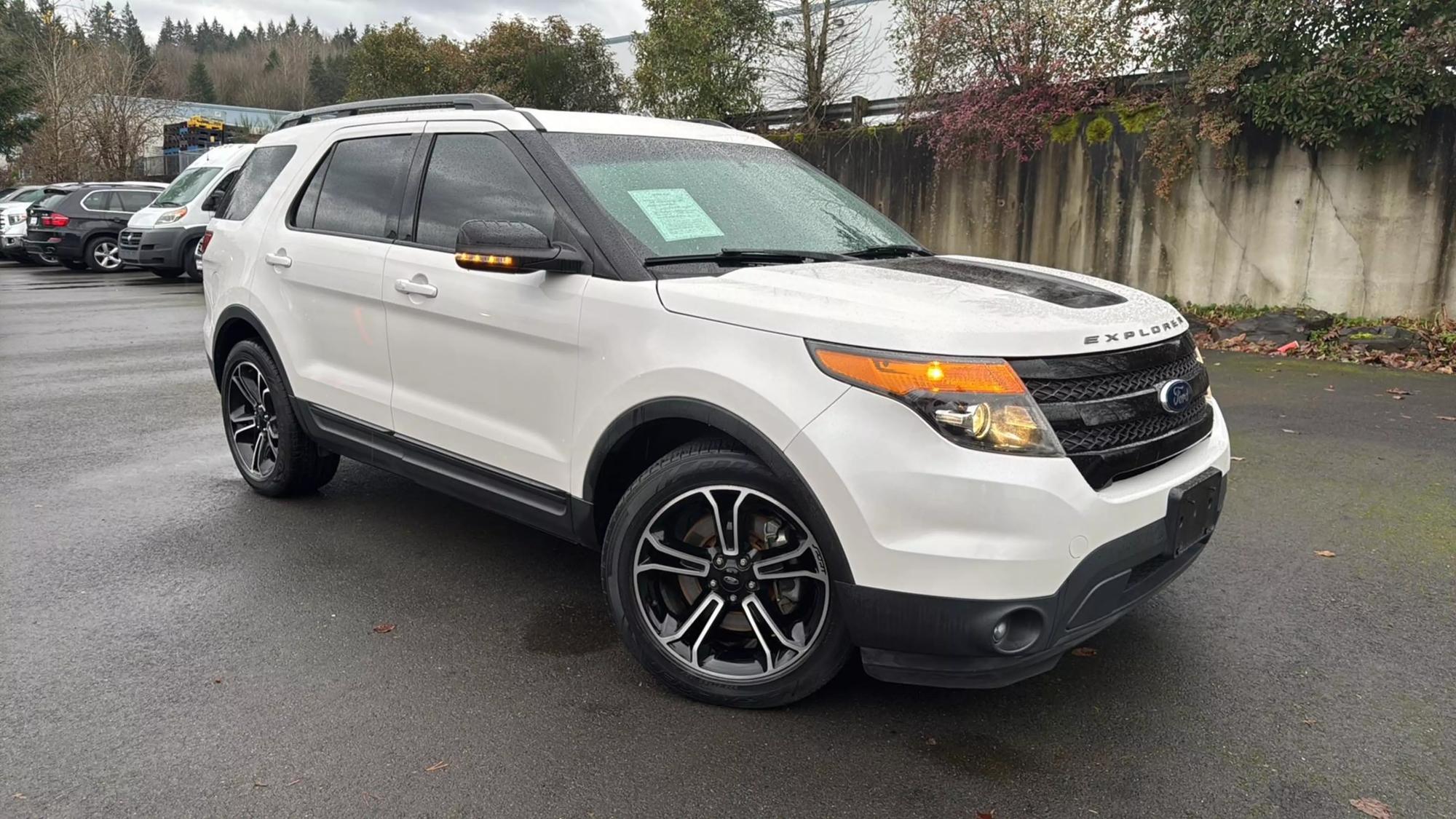 2015 Ford Explorer Sport photo 87