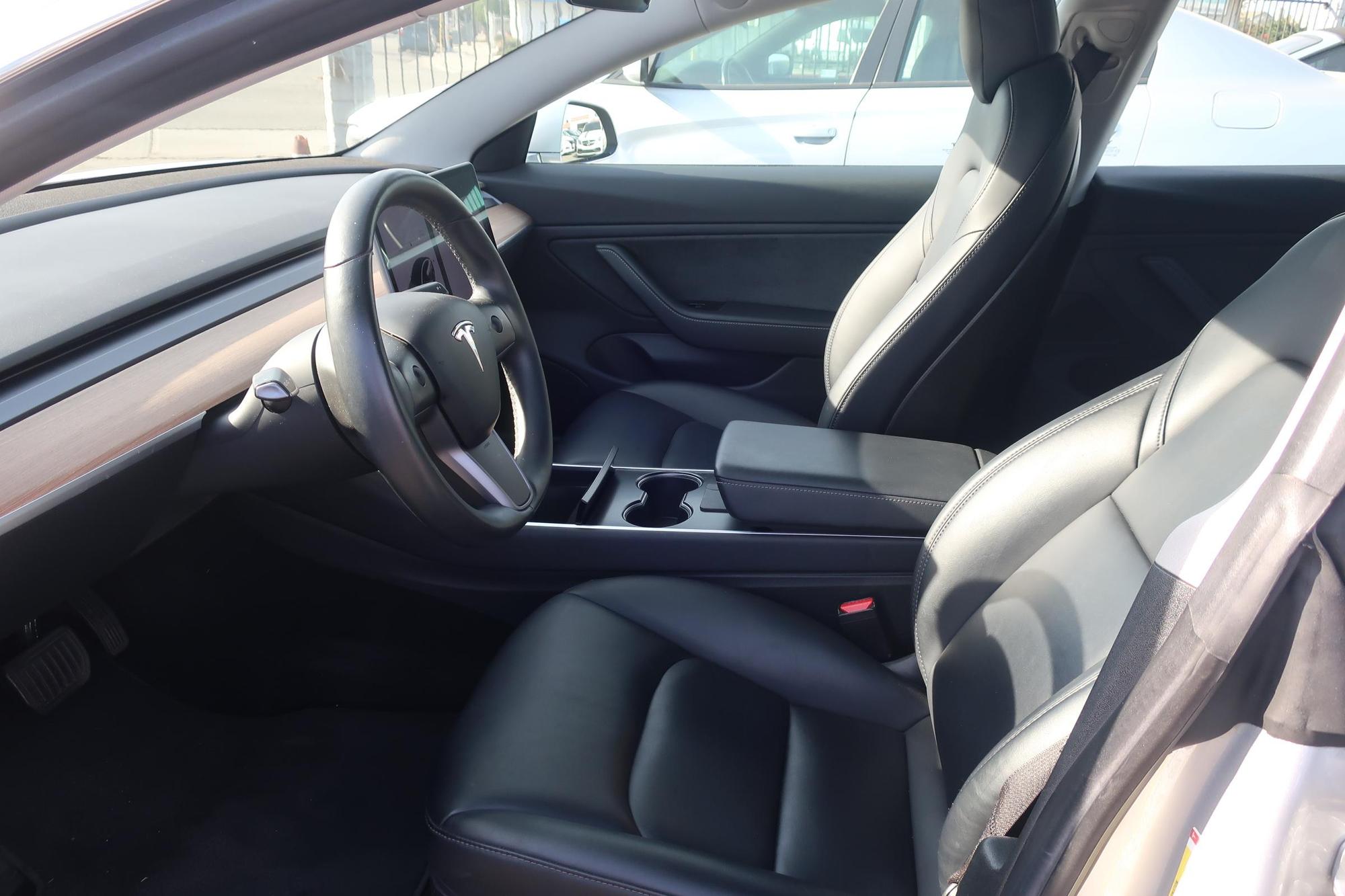 2018 Tesla Model 3 Long Range photo 53