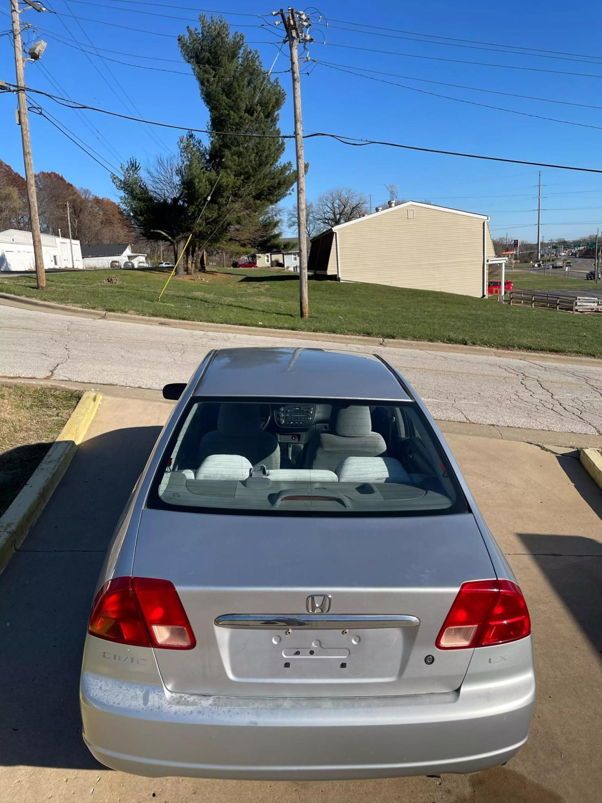 2002 Honda Civic LX photo 24