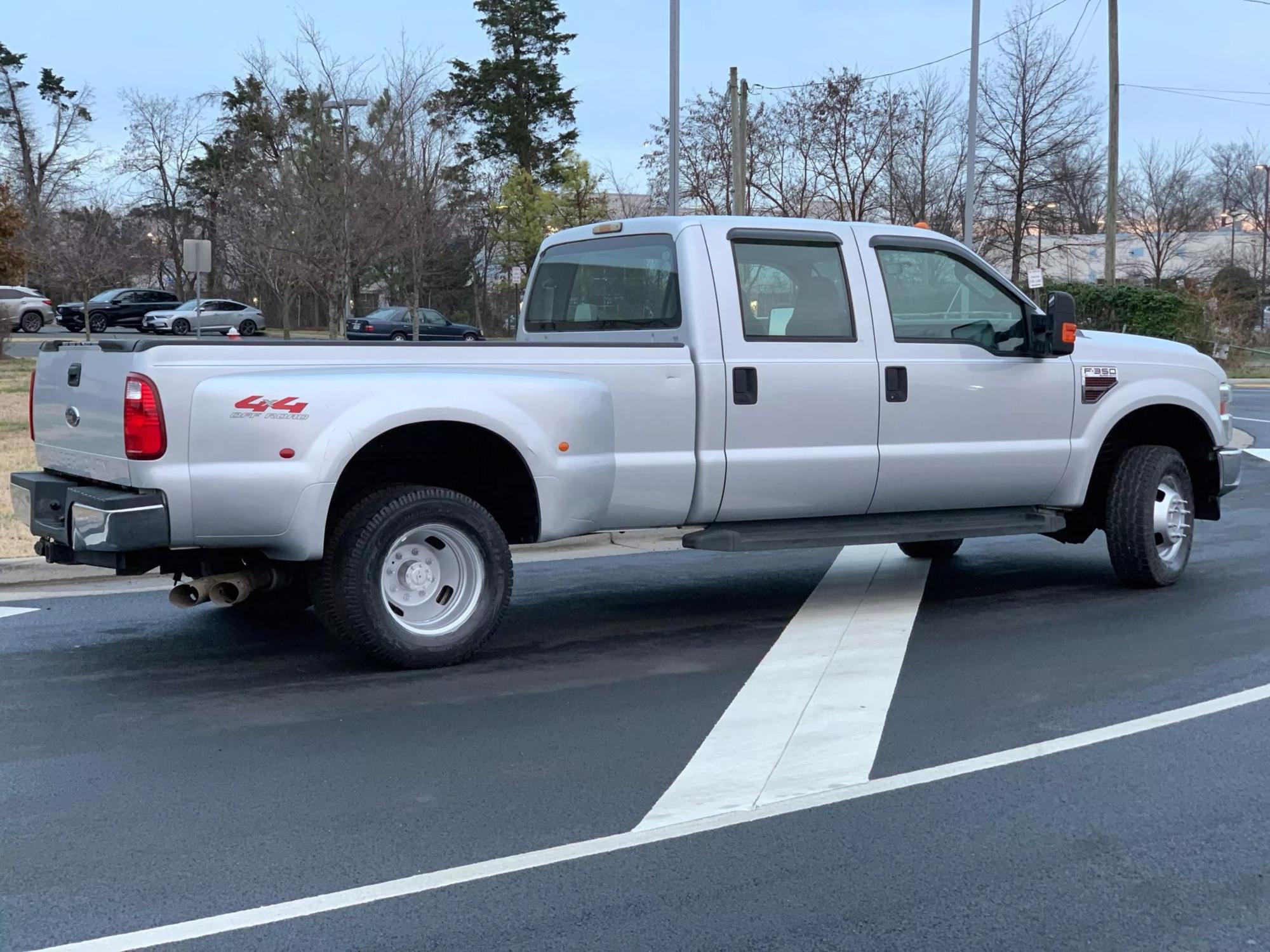 2008 Ford F-350 Super Duty XL photo 84