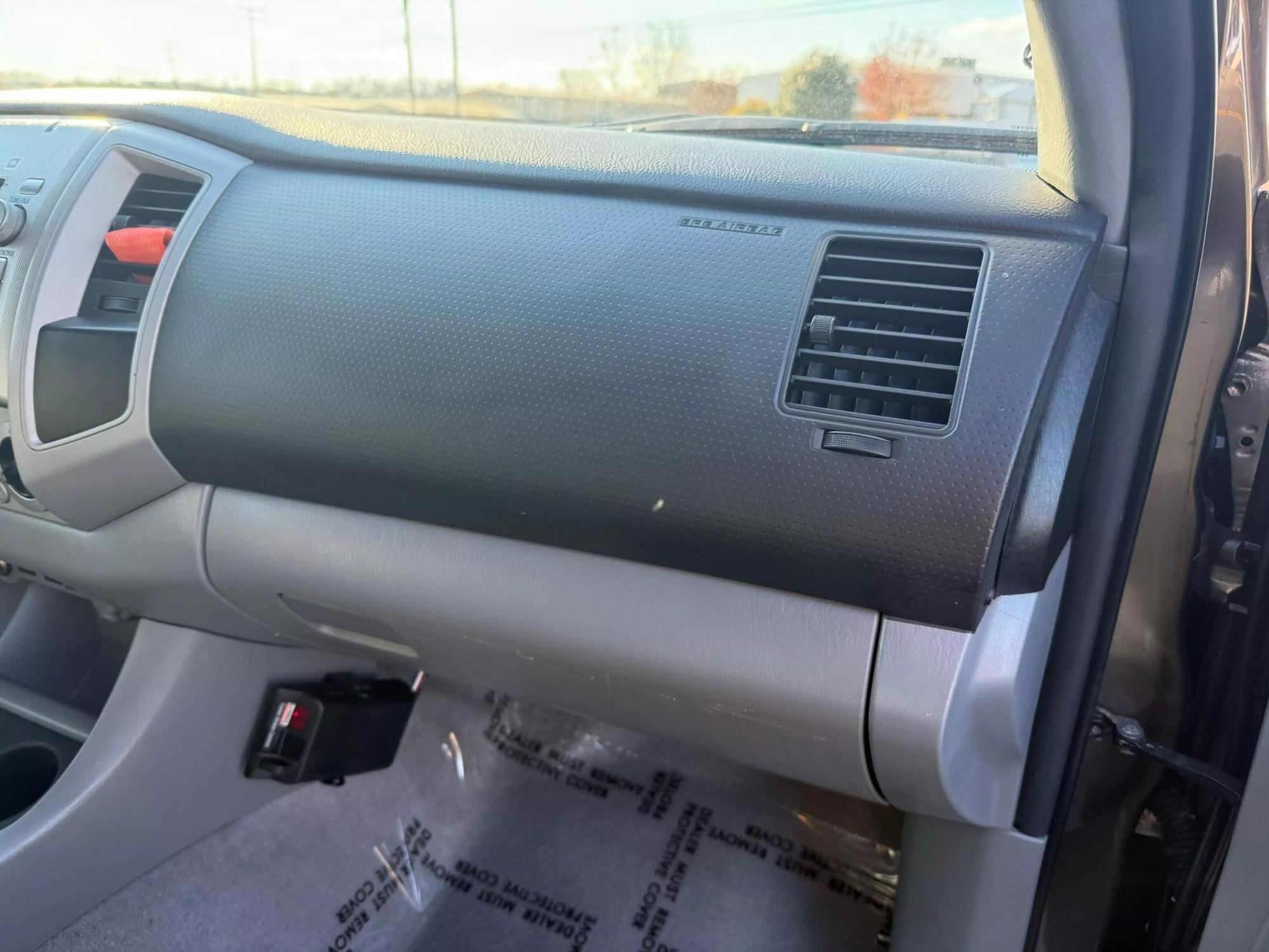 2010 Toyota Tacoma Base photo 194