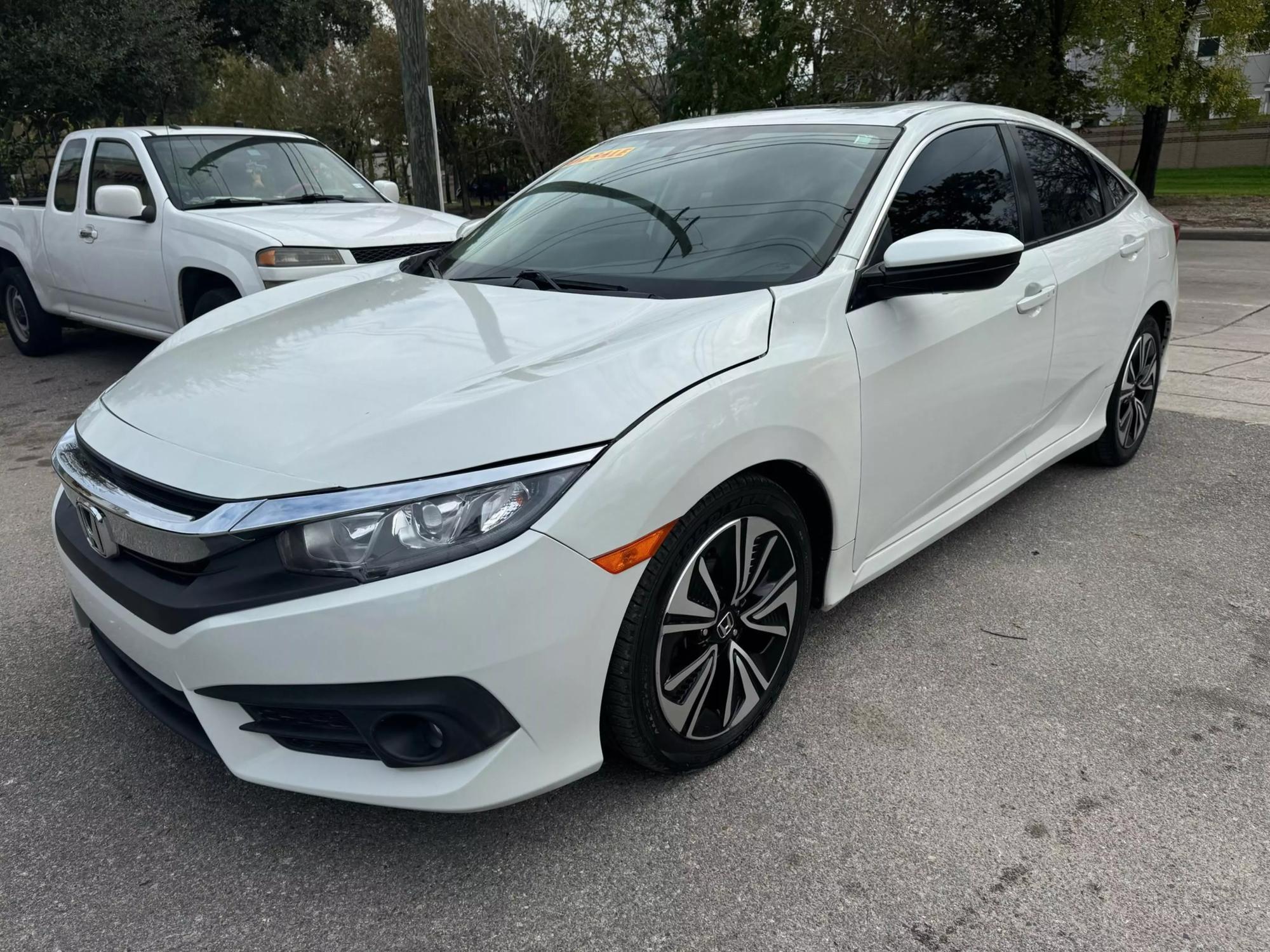 2016 Honda Civic EX-T photo 14