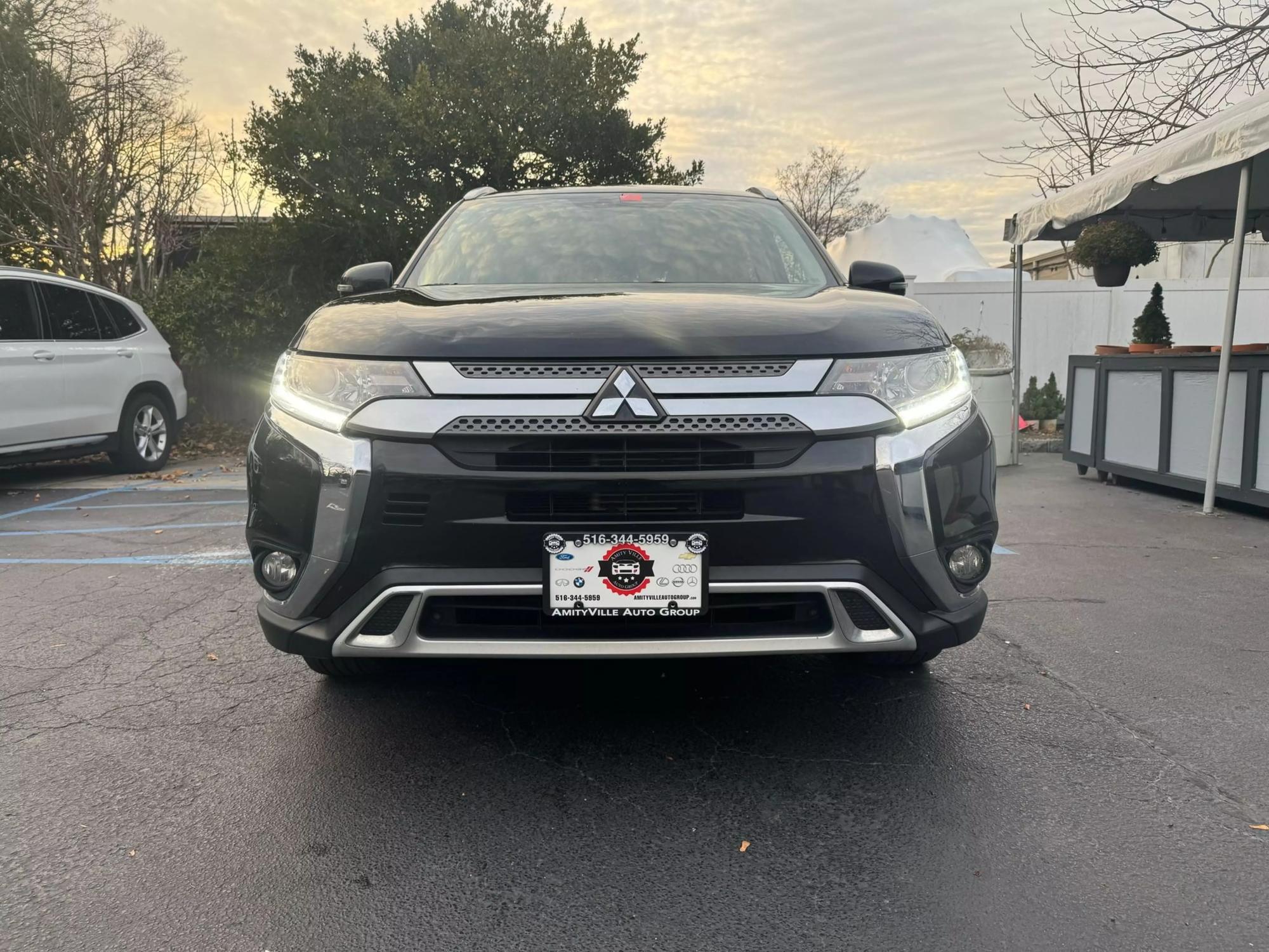 2019 Mitsubishi Outlander SEL photo 48