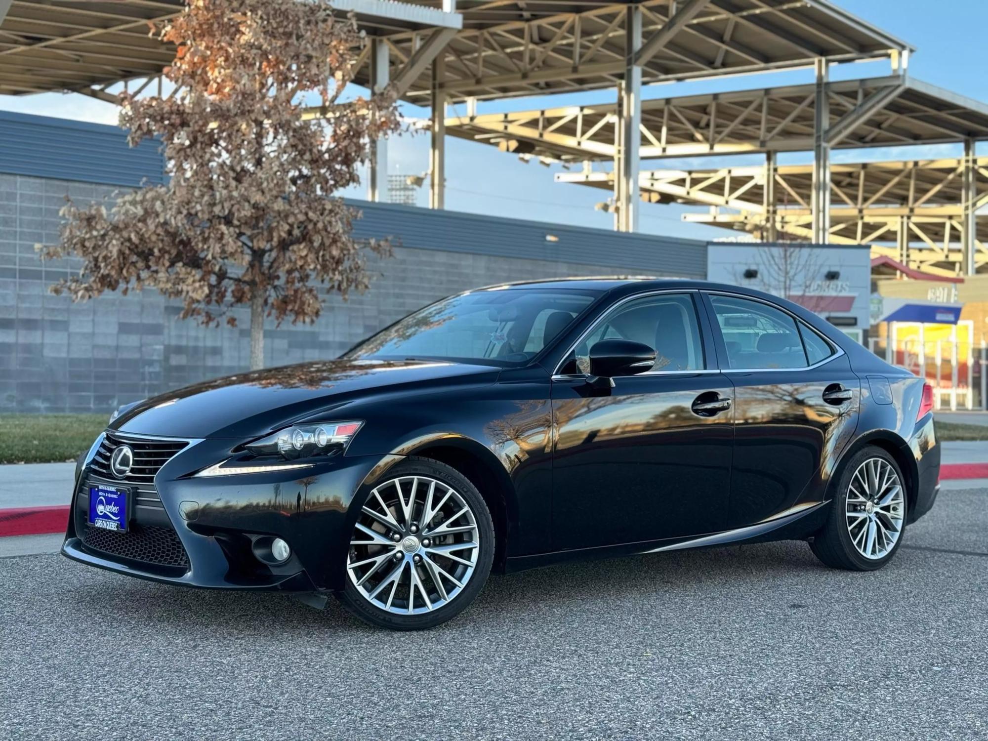 2014 Lexus IS 250 photo 20