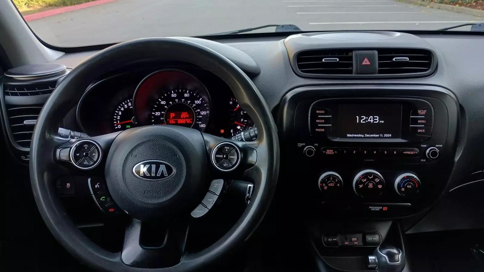 2018 Kia Soul Base photo 33