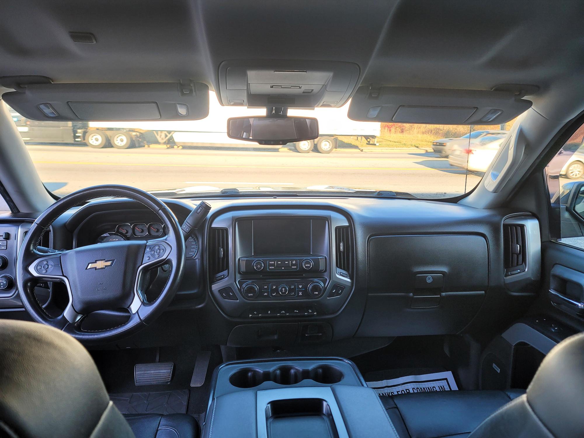 2018 Chevrolet Silverado 1500 LT photo 40