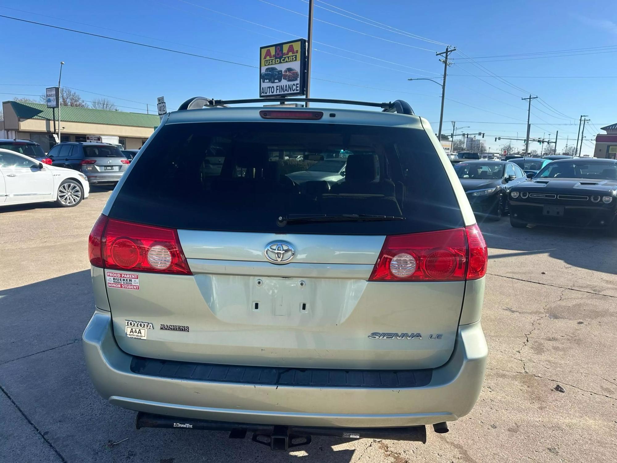 2008 Toyota Sienna CE photo 36