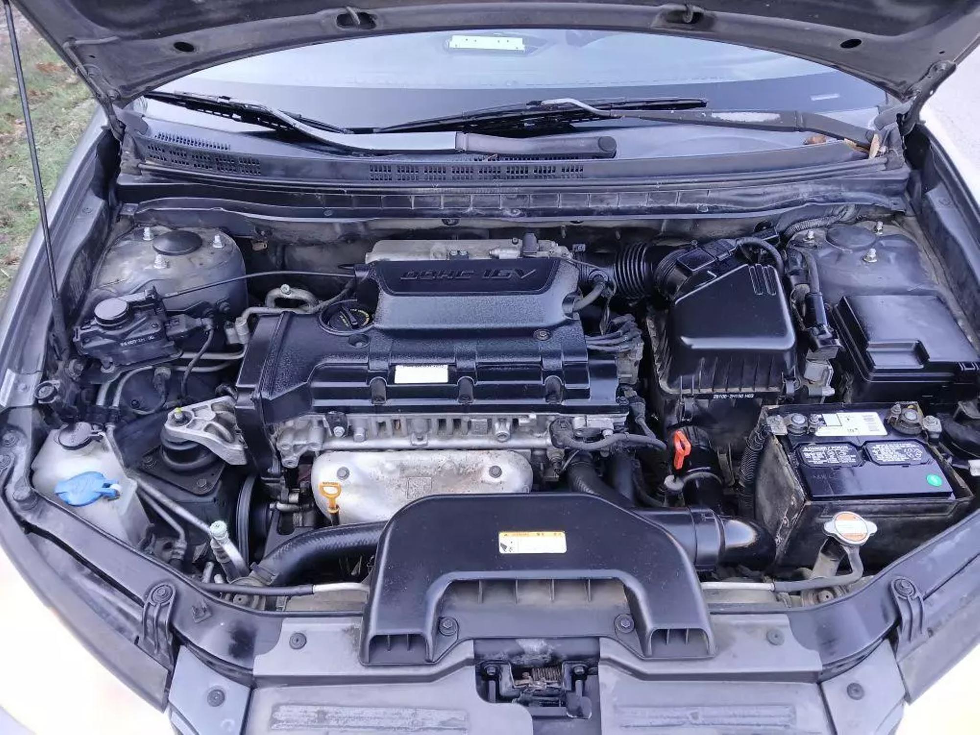 2008 Hyundai Elantra GLS photo 30