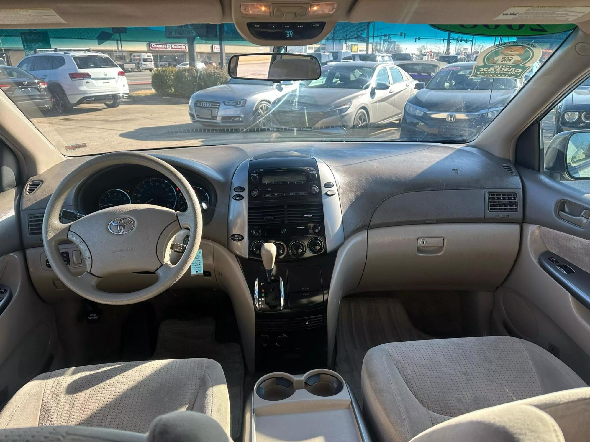 2008 Toyota Sienna CE photo 46