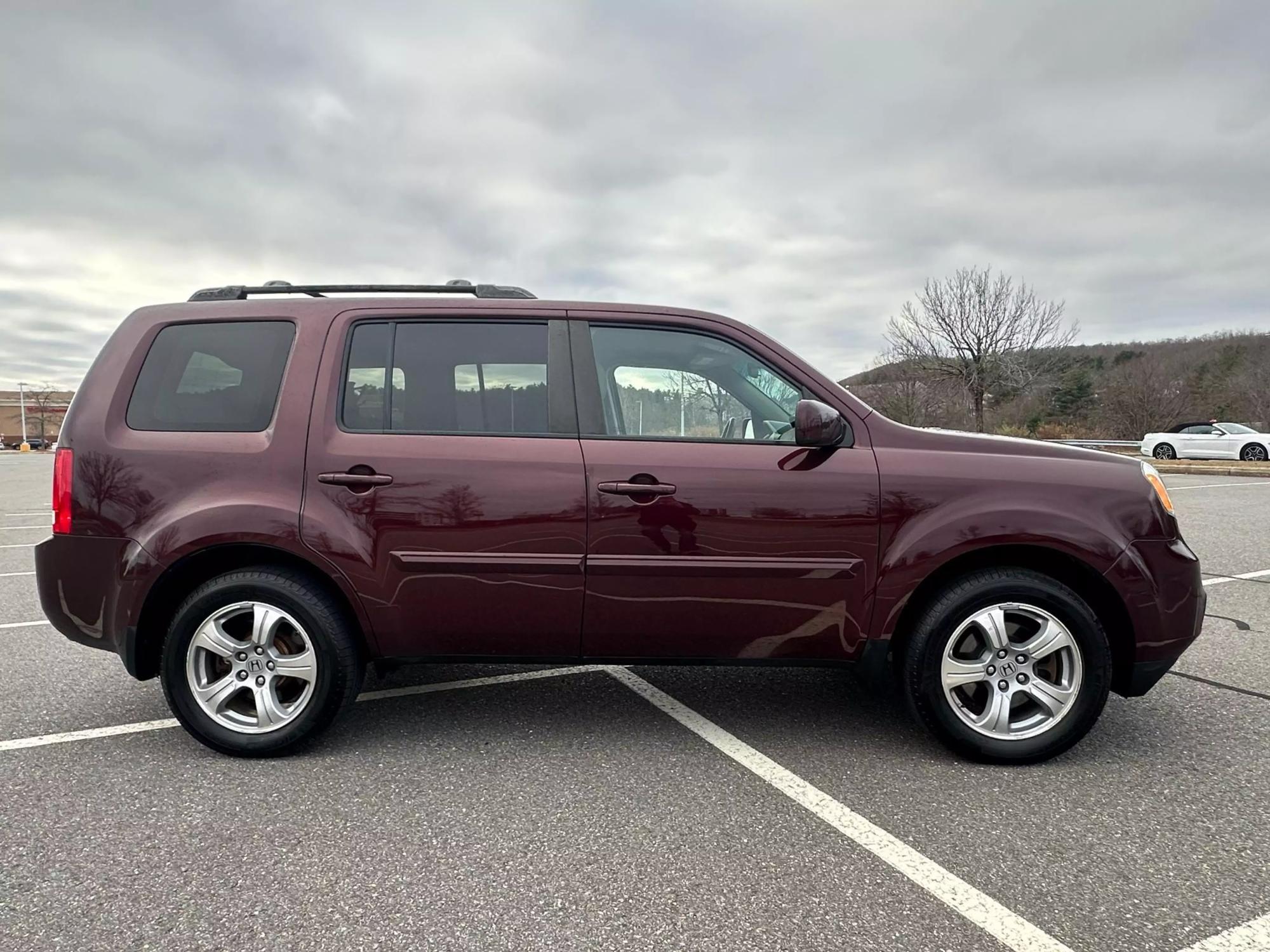 2014 Honda Pilot EX photo 27