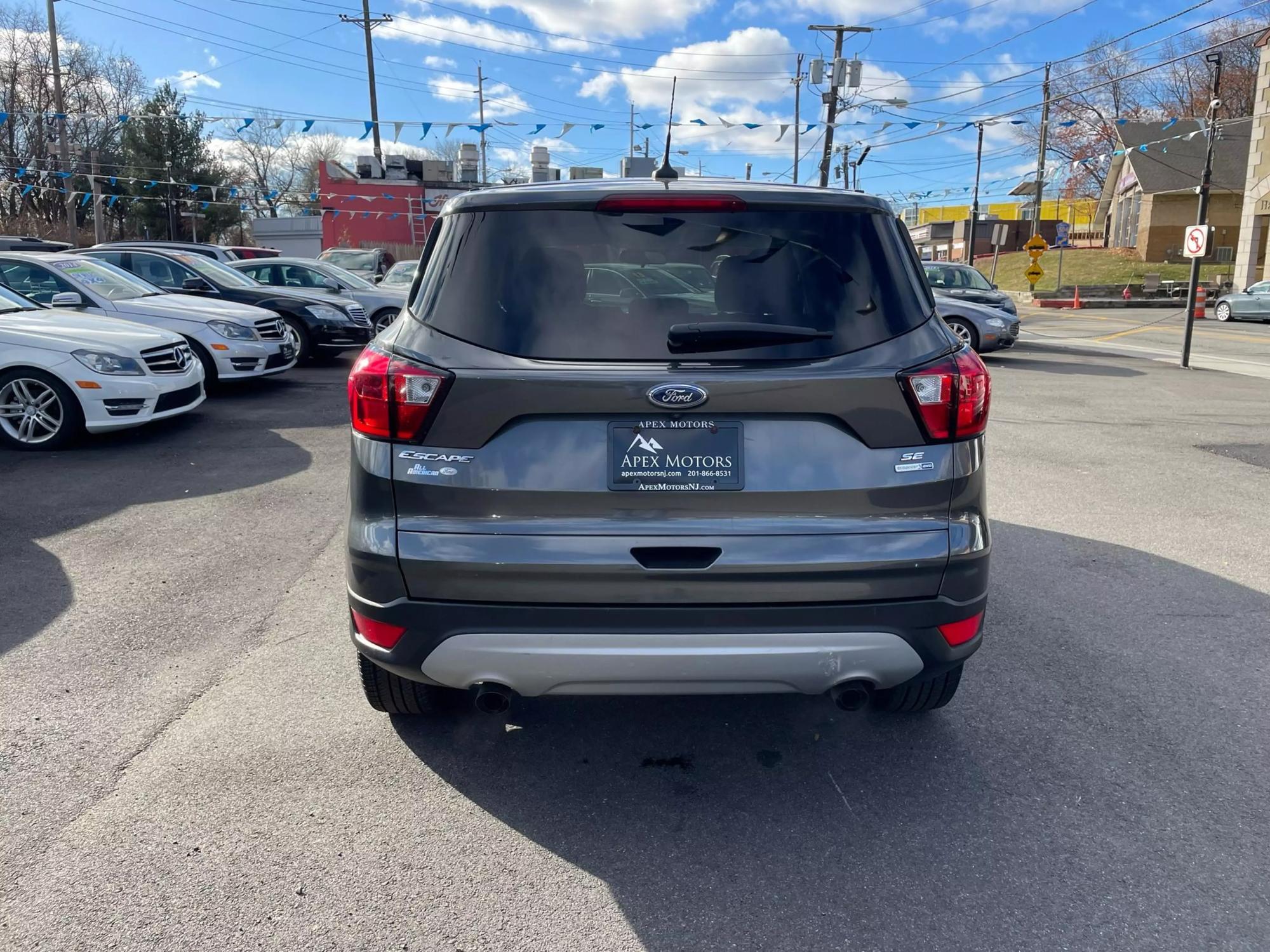 2019 Ford Escape SE photo 65