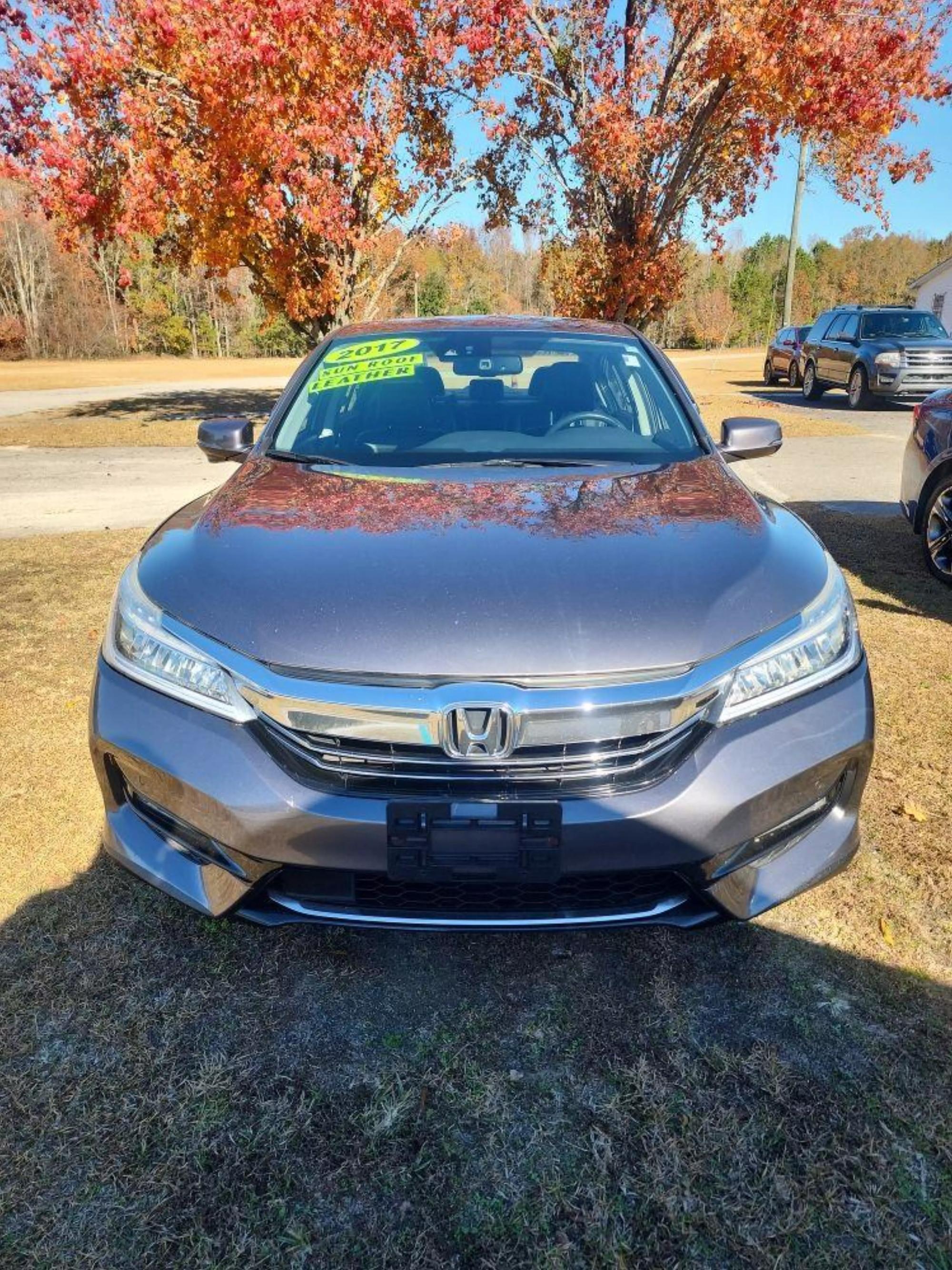 2017 Honda Accord Hybrid Touring photo 11