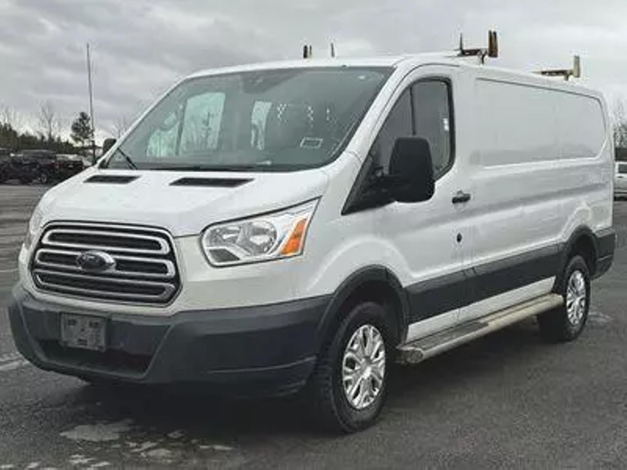 2018 Ford Transit Van Base photo 9